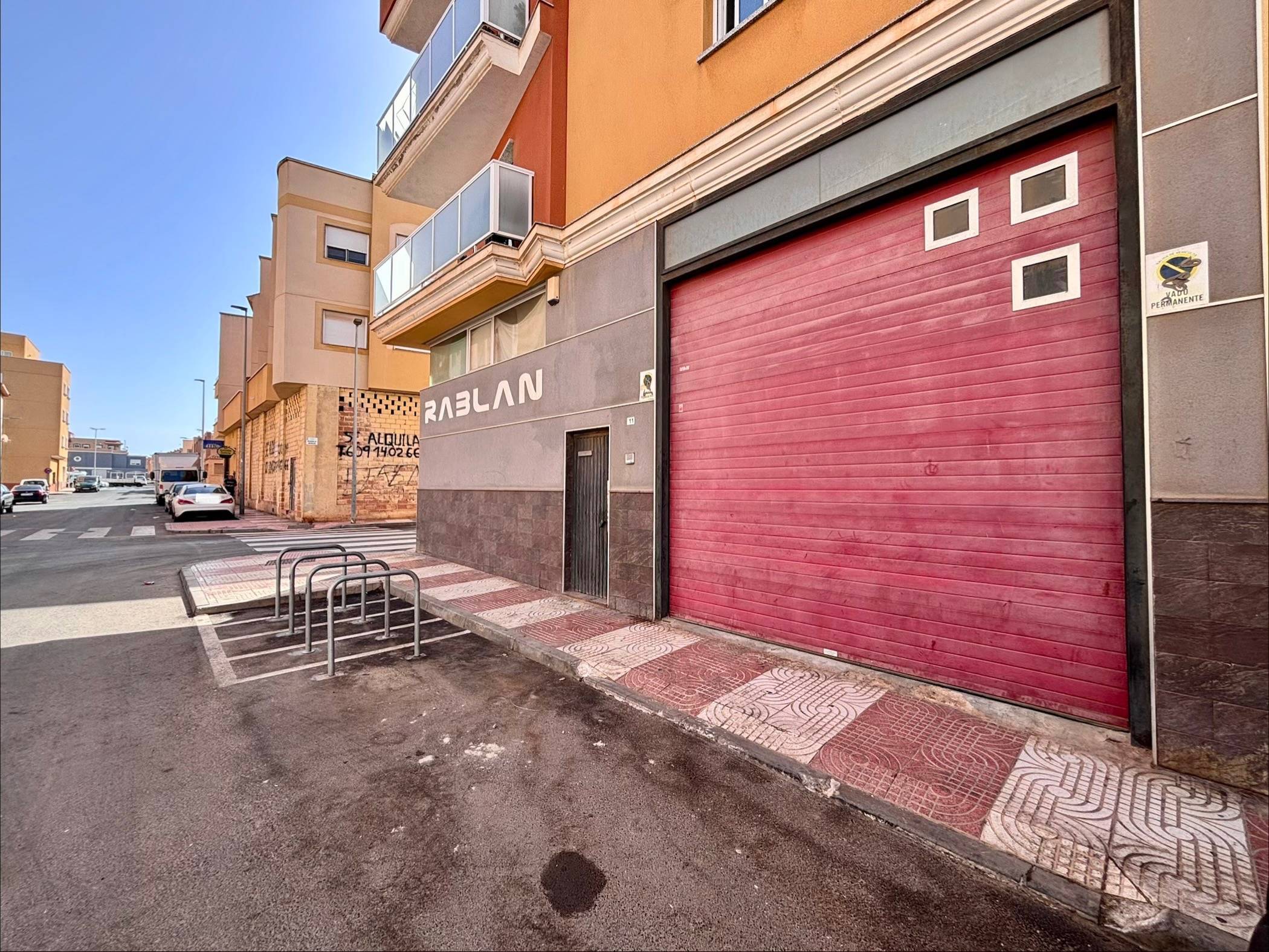 Negocios-Venta-Roquetas de Mar-1941926-Foto-18