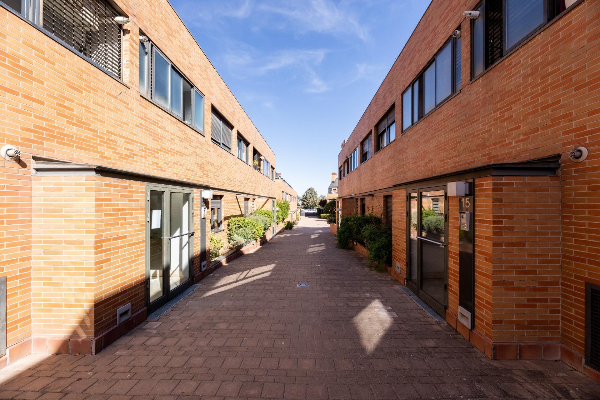 Pisos-Venta-Torrelodones-1884853-Foto-2