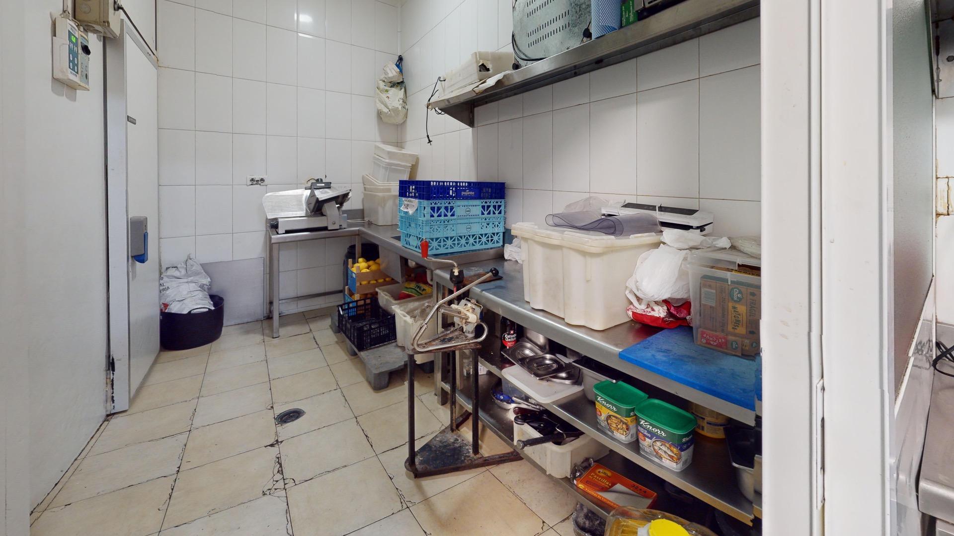 Negocios-Venta-BenalmÃ¡dena-1681663-Foto-25