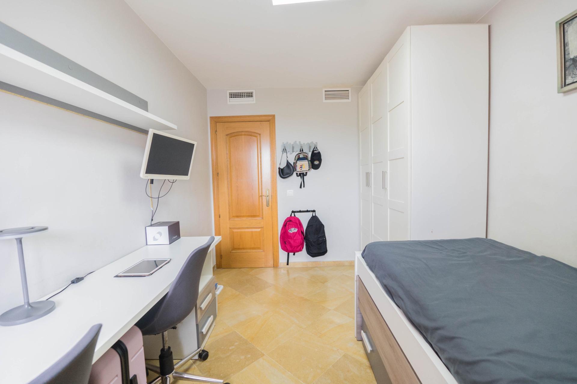 Pisos-Venta-BenalmÃ¡dena-1754085-Foto-10