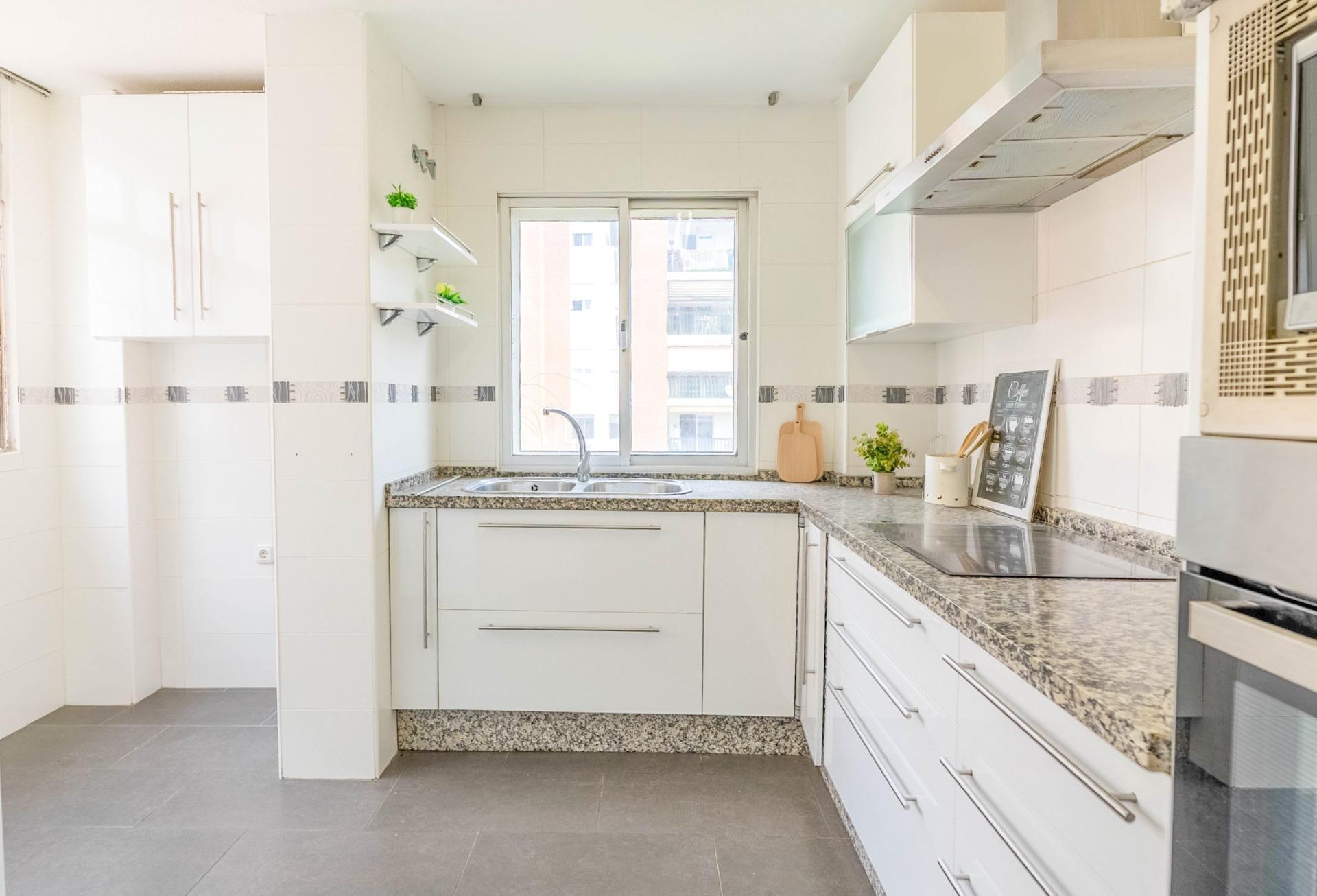 Pisos-Venta-BenalmÃ¡dena-1752249-Foto-18