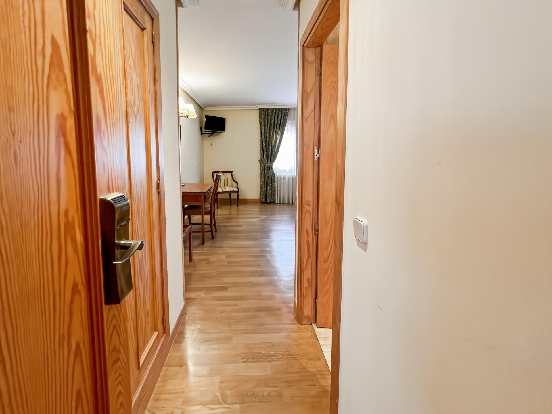 Negocios-Venta-Buitrago del Lozoya-1942870-Foto-17