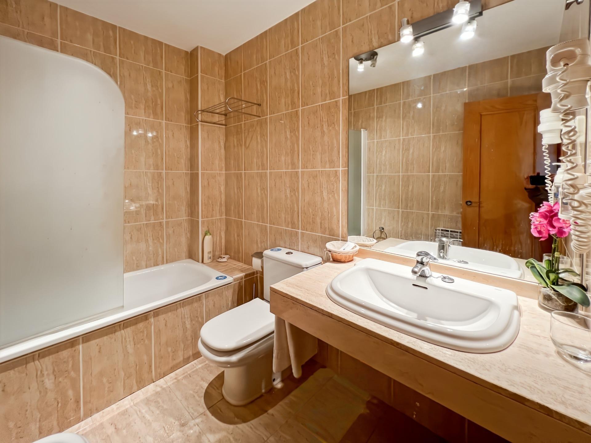 Negocios-Venta-Buitrago del Lozoya-1942870-Foto-18