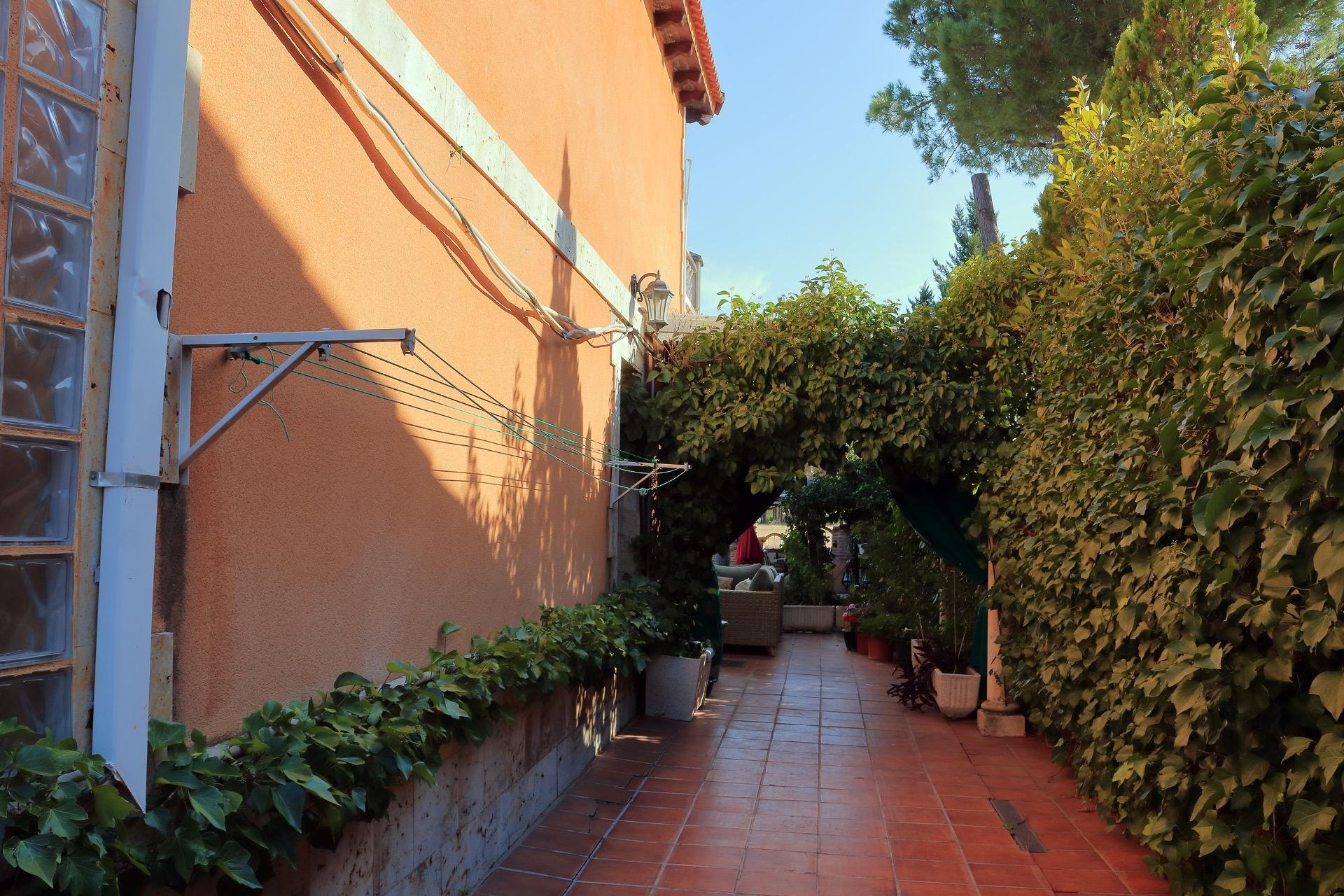 Casas o chalets-Venta-Aldeamayor de San MartÃ­n-1943197-Foto-68