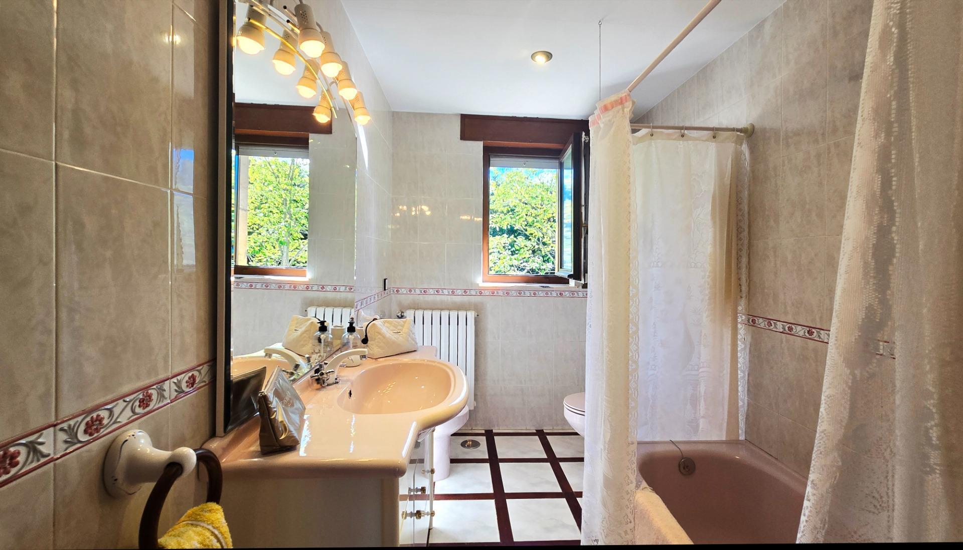 Pisos-Venta-Hermandad de Campoo de Suso-1943506-Foto-36