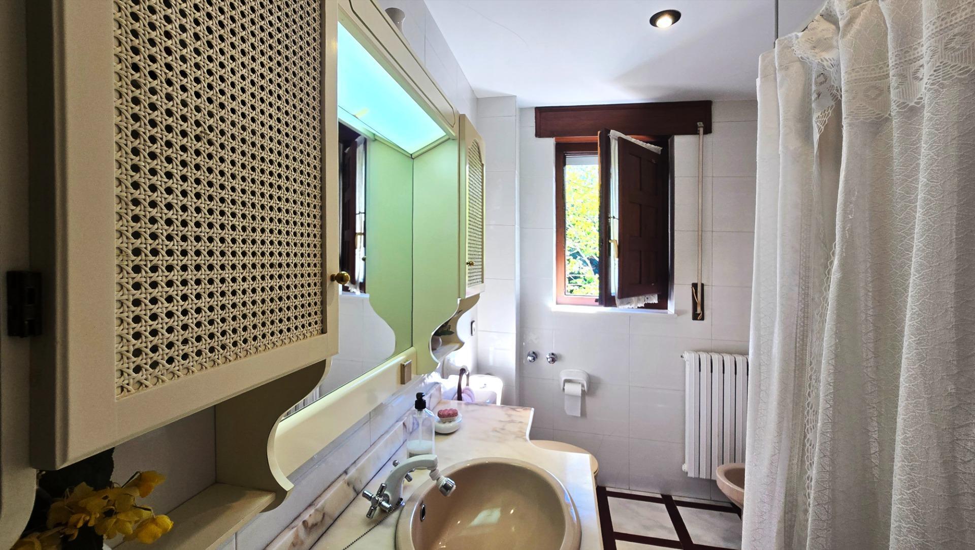 Pisos-Venta-Hermandad de Campoo de Suso-1943506-Foto-35