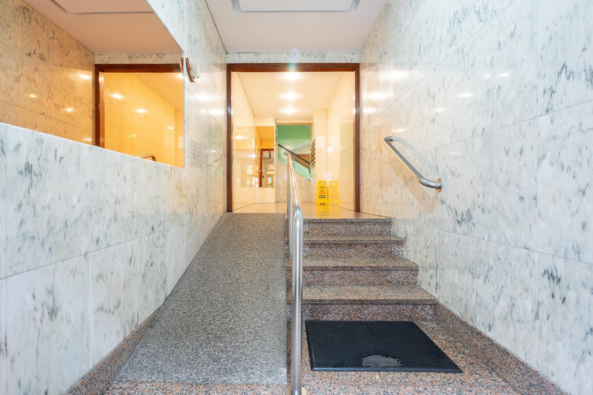 Pisos-Venta-Oviedo-1968534-Foto-19