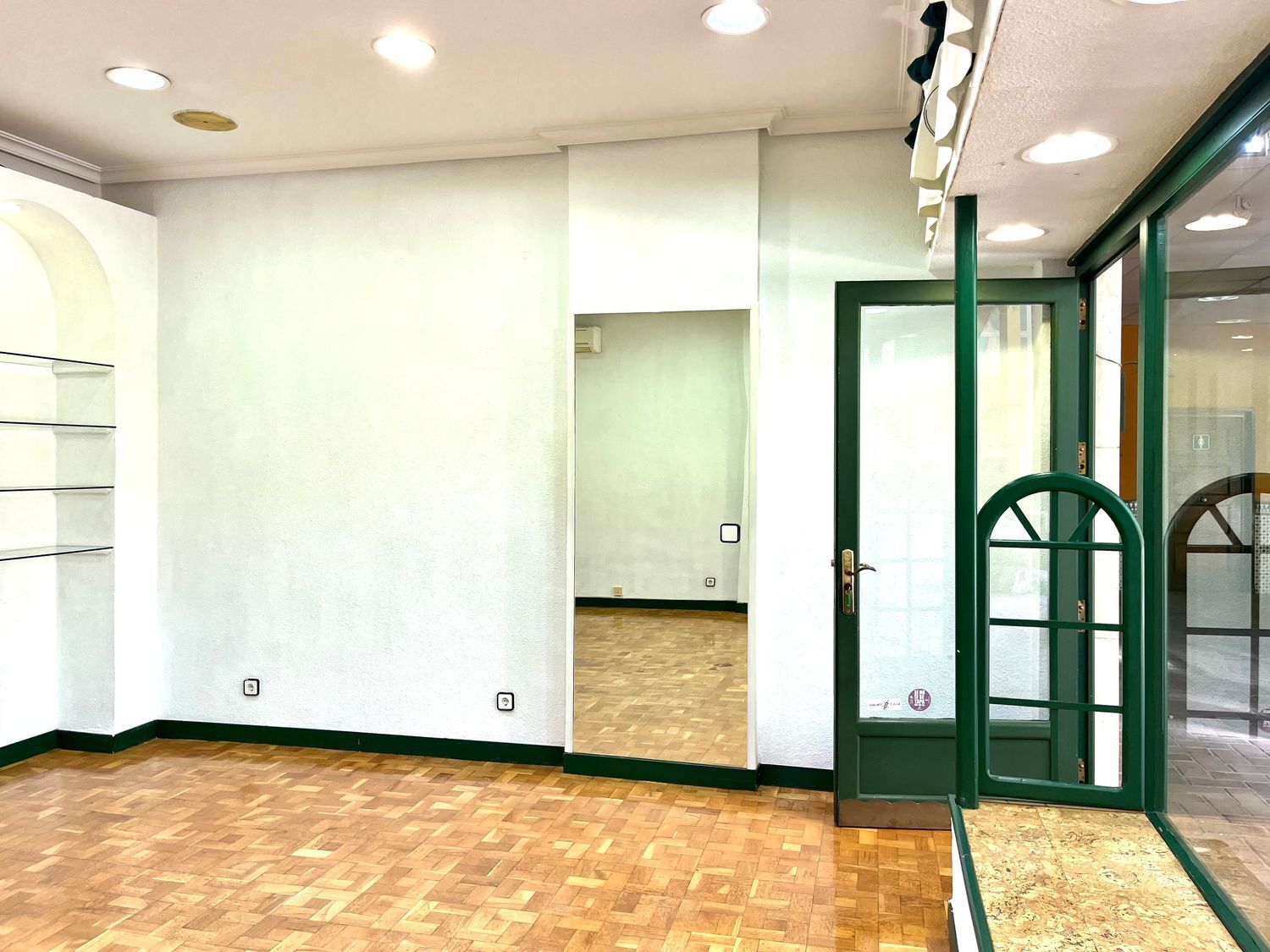 Negocios-Venta-Toledo-1398035-Foto-2