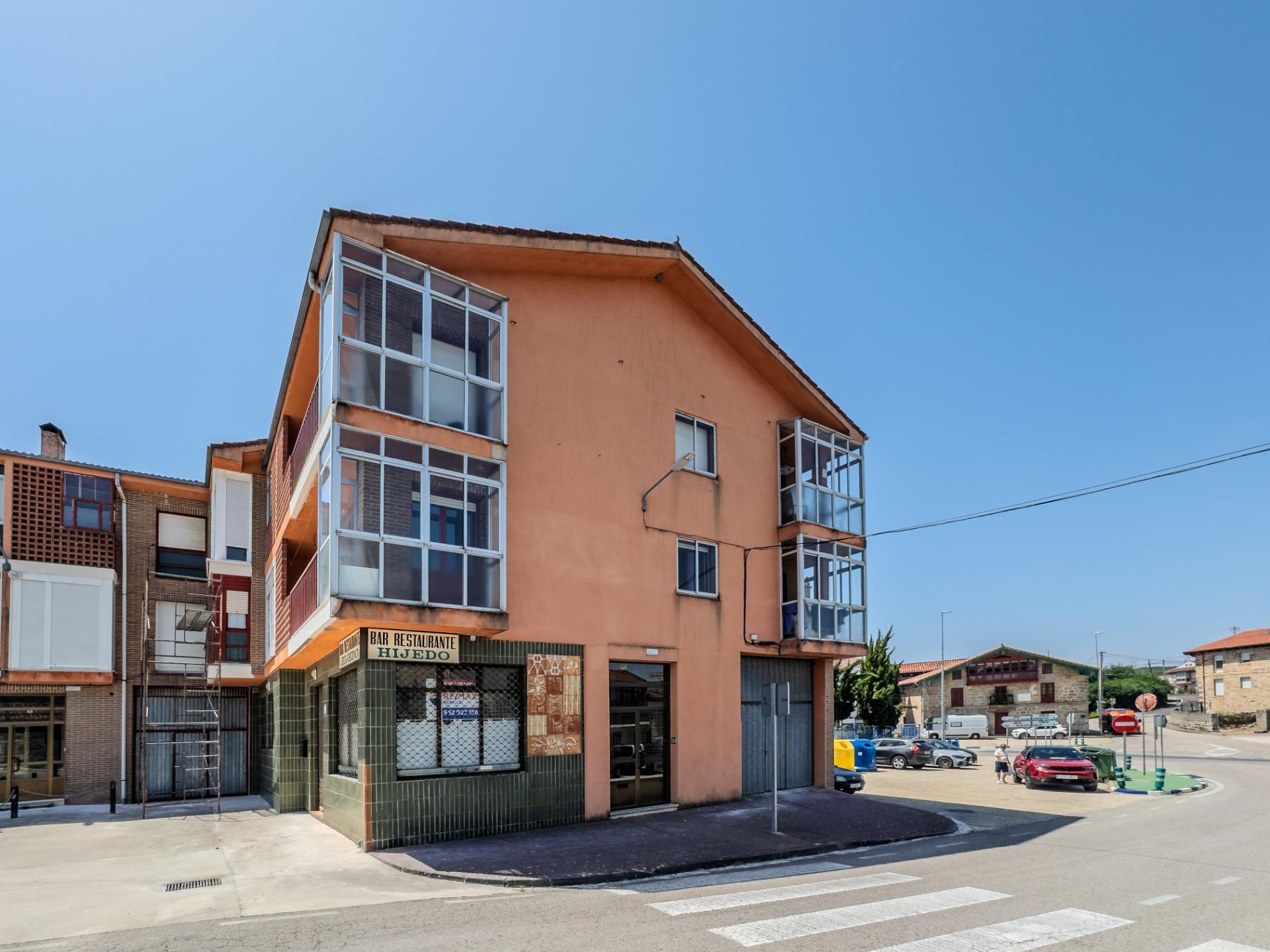 Pisos-Venta-Valle de Valdebezana-1763405-Foto-2