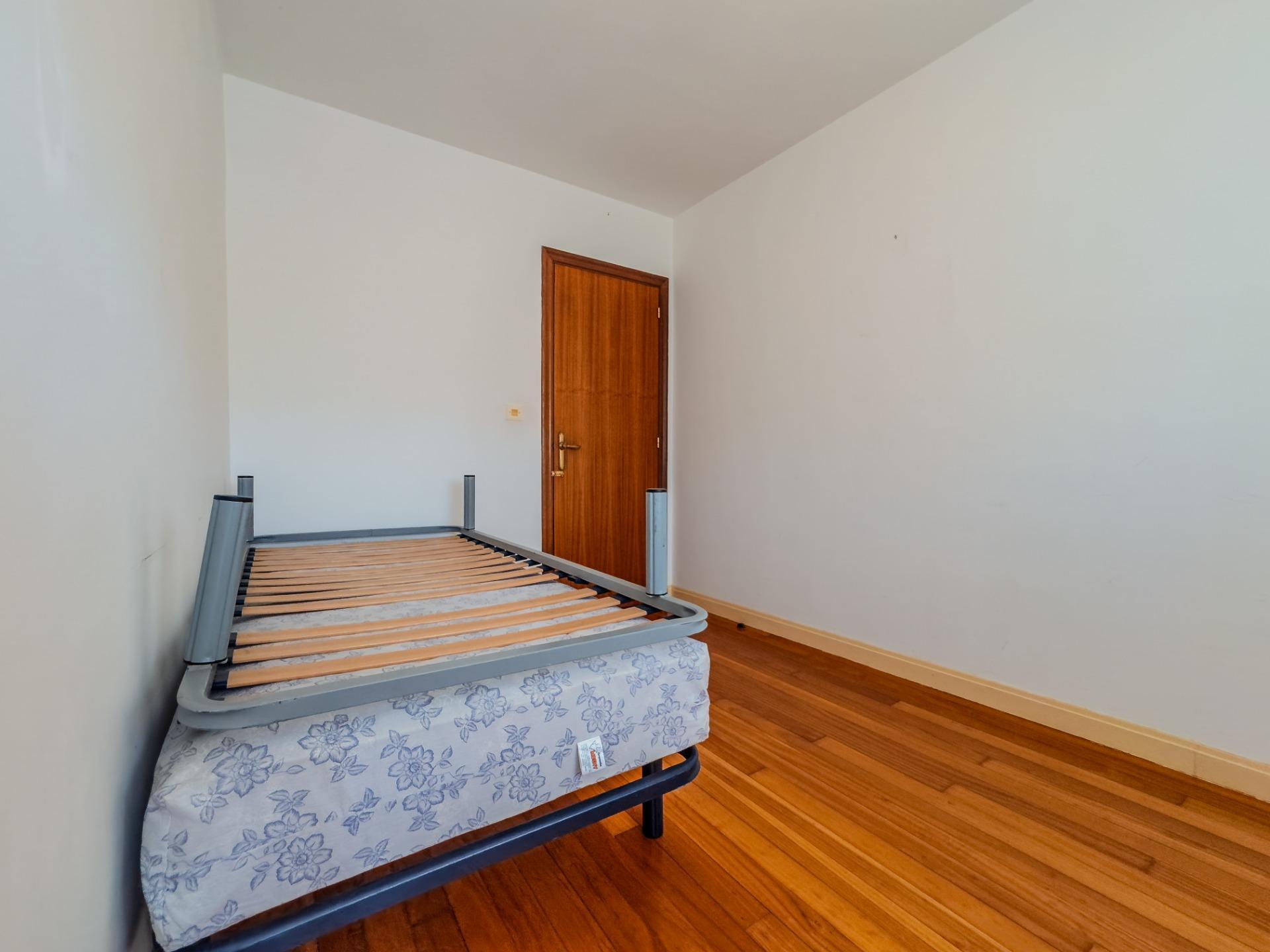 Pisos-Venta-Valle de Valdebezana-1763405-Foto-45