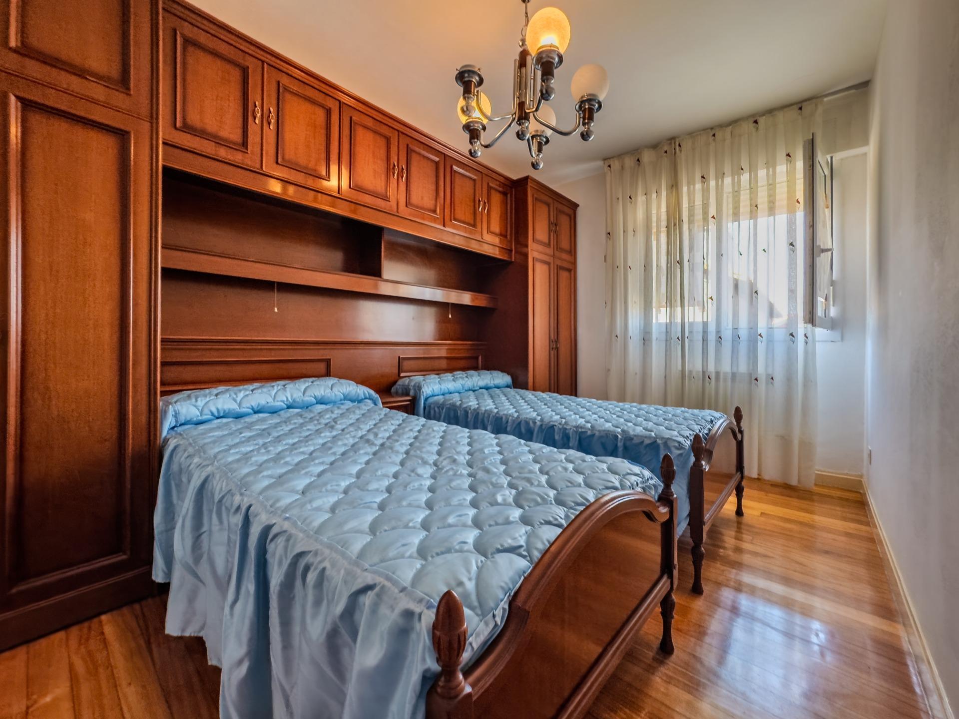 Pisos-Venta-Valle de Valdebezana-1763405-Foto-56