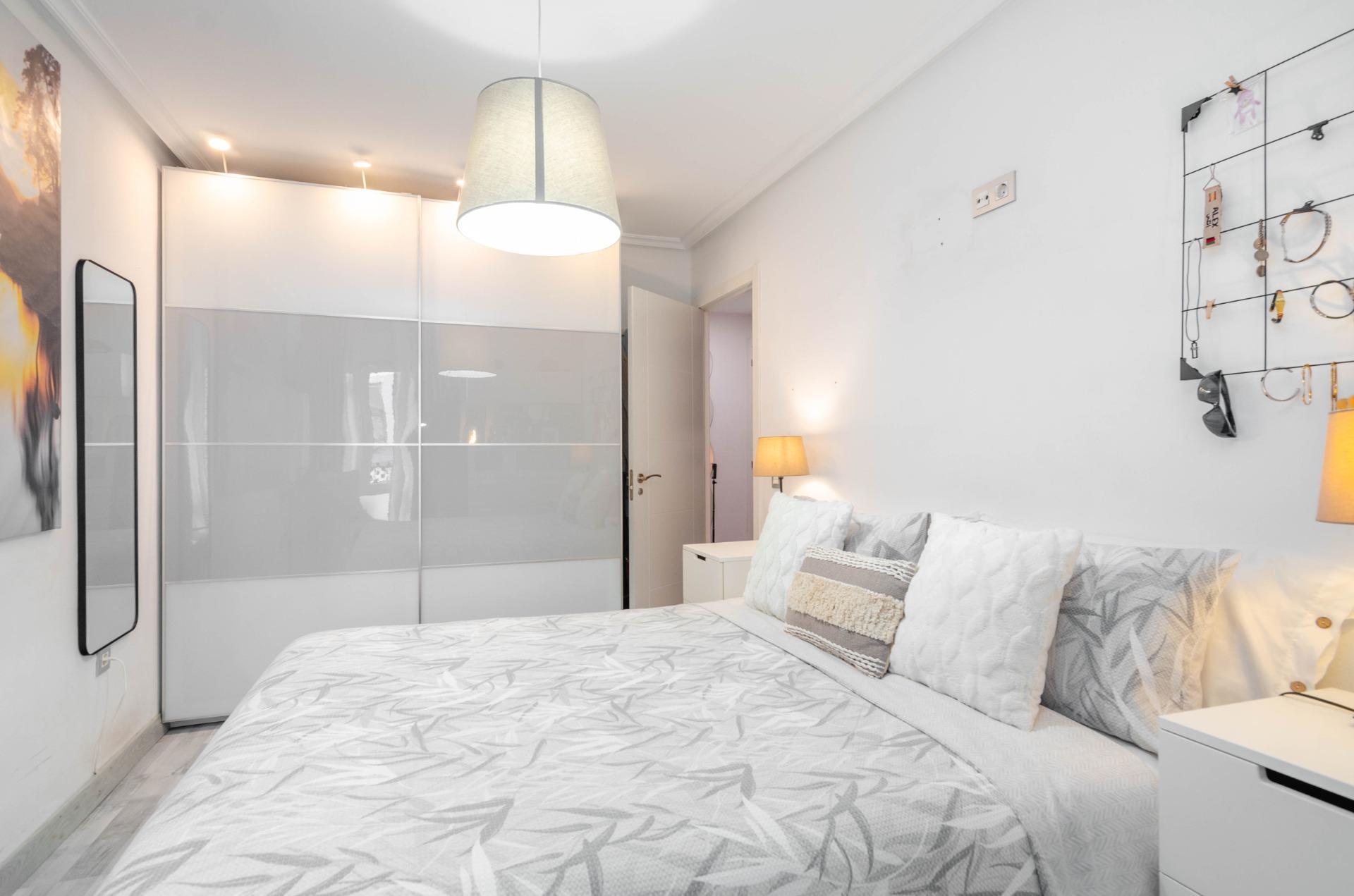 Pisos-Venta-Oviedo-1968945-Foto-15