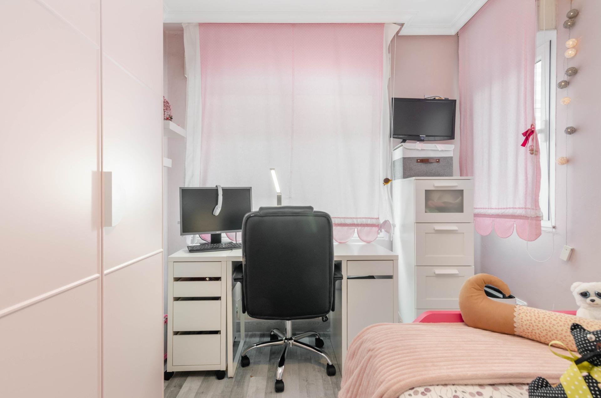 Pisos-Venta-Oviedo-1968945-Foto-24