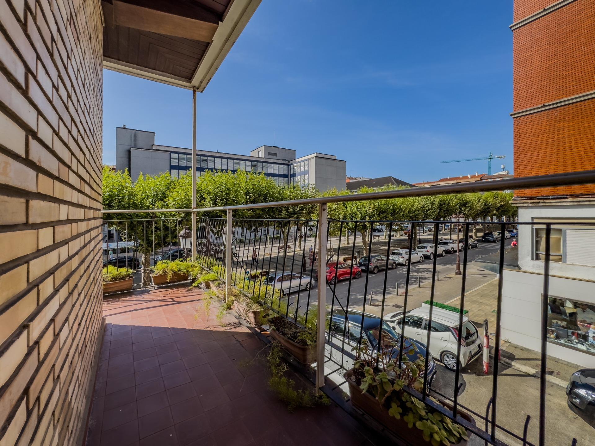 Pisos-Venta-Torrelavega-1831743-Foto-5