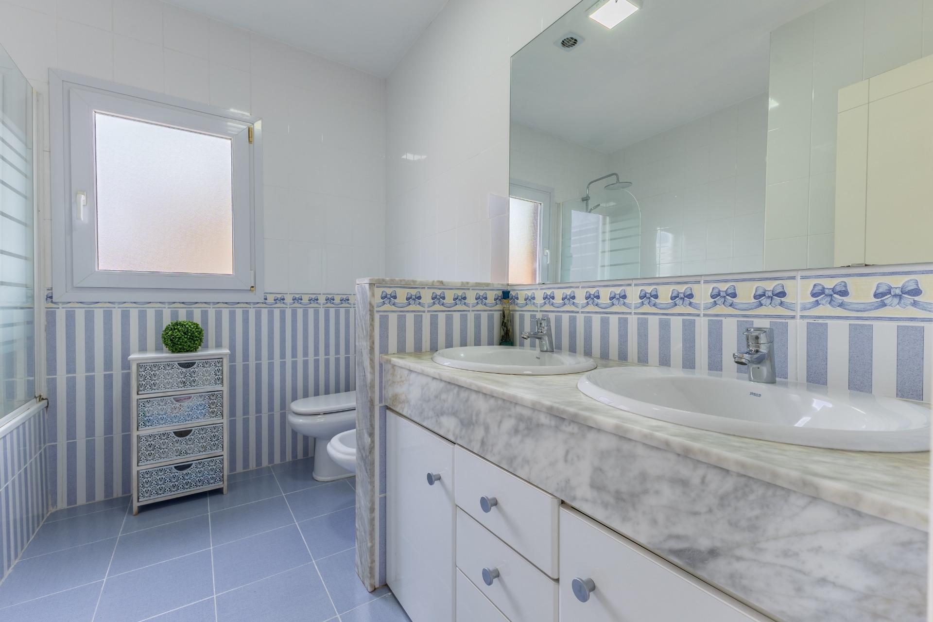 Casas o chalets-Venta-La Pobla de Vallbona-1729578-Foto-33