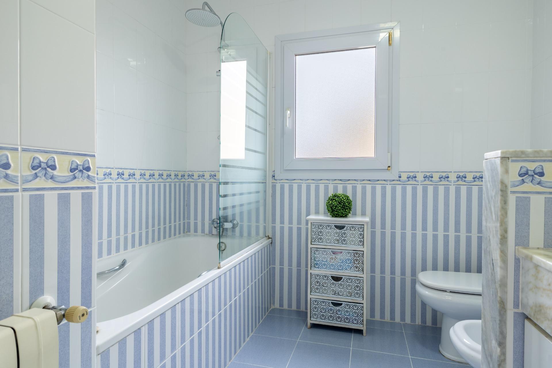 Casas o chalets-Venta-La Pobla de Vallbona-1729578-Foto-34