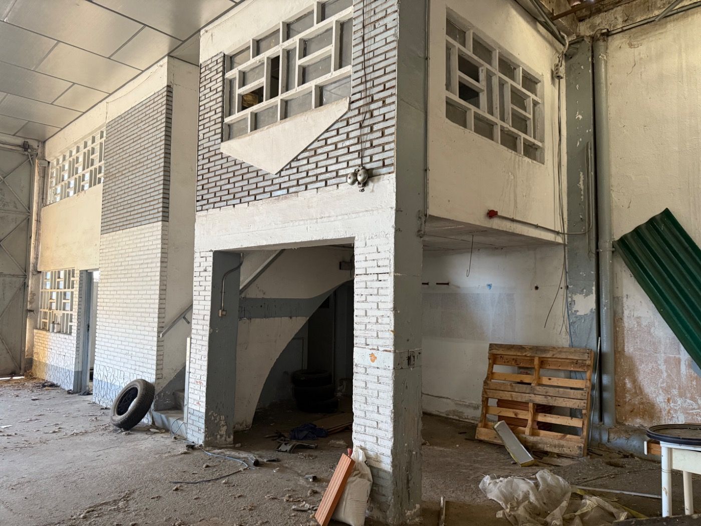 Naves-Venta-Valladolid-1792289-Foto-10