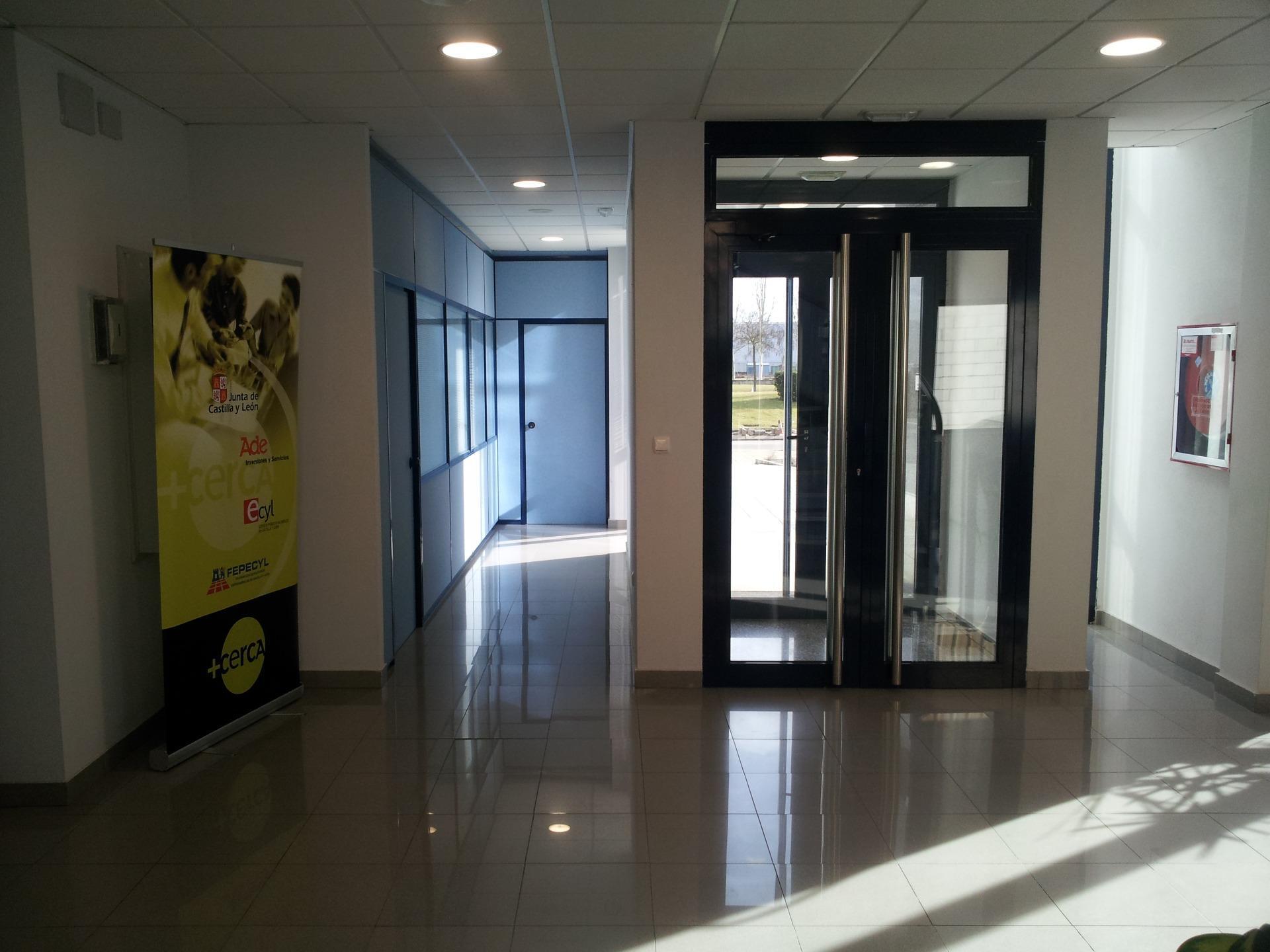 Edificios-Venta-Venta de BaÃ±os-1973621-Foto-9