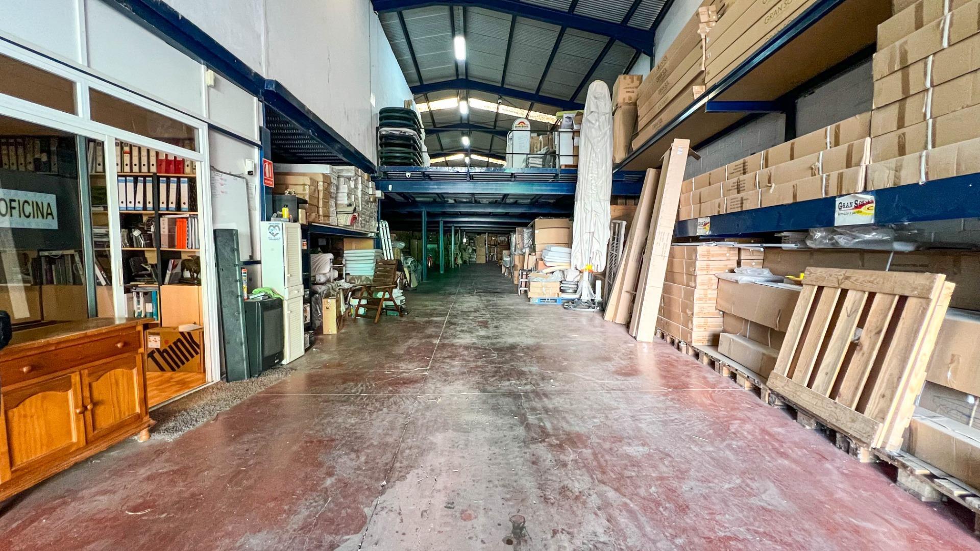 Naves-Venta-VÃ©lez-MÃ¡laga-1524088-Foto-6