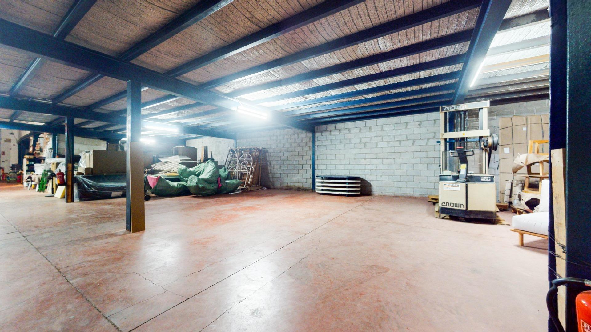 Naves-Venta-VÃ©lez-MÃ¡laga-1524088-Foto-15