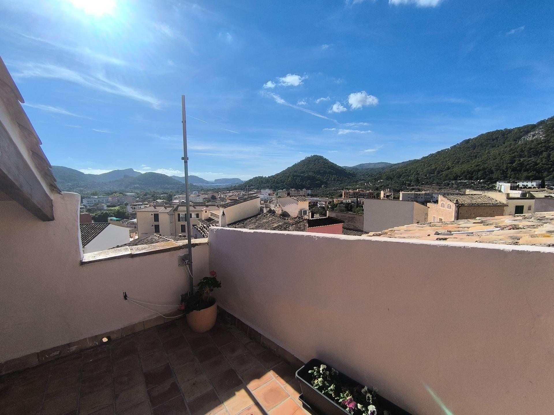 Encantadora casa renovada en el casco antiguo de Andratx ? Venta en exclusiva