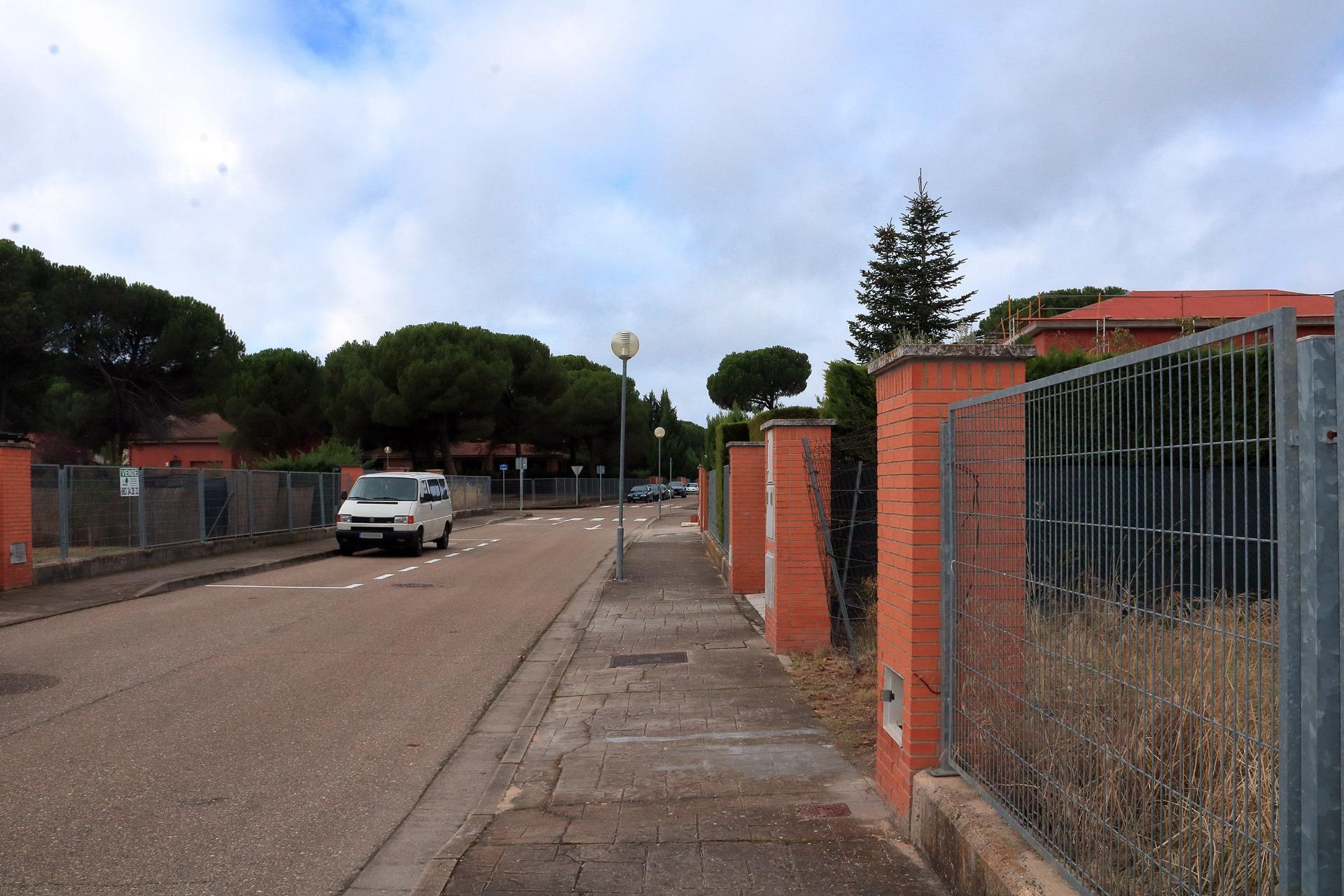 Casas o chalets-Venta-Aldeamayor de San MartÃ­n-1973687-Foto-2