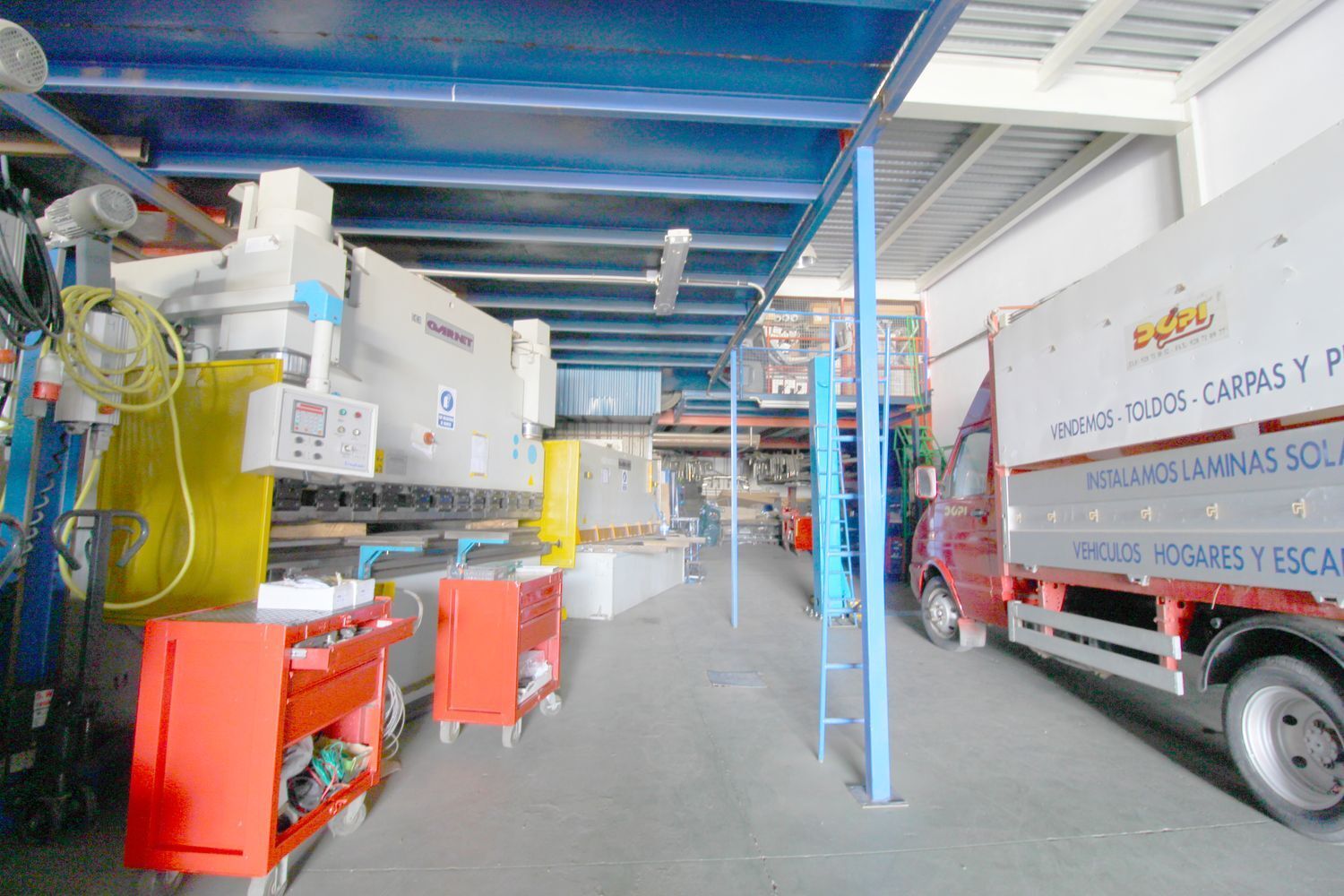 Naves-Venta-Telde-1943488-Foto-24