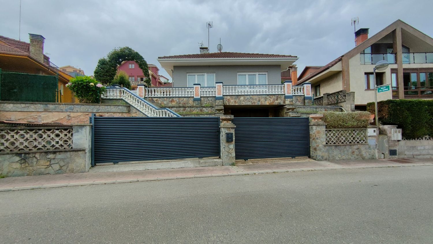 Casas o chalets-Venta-CarreÃ±o-1762169-Foto-2