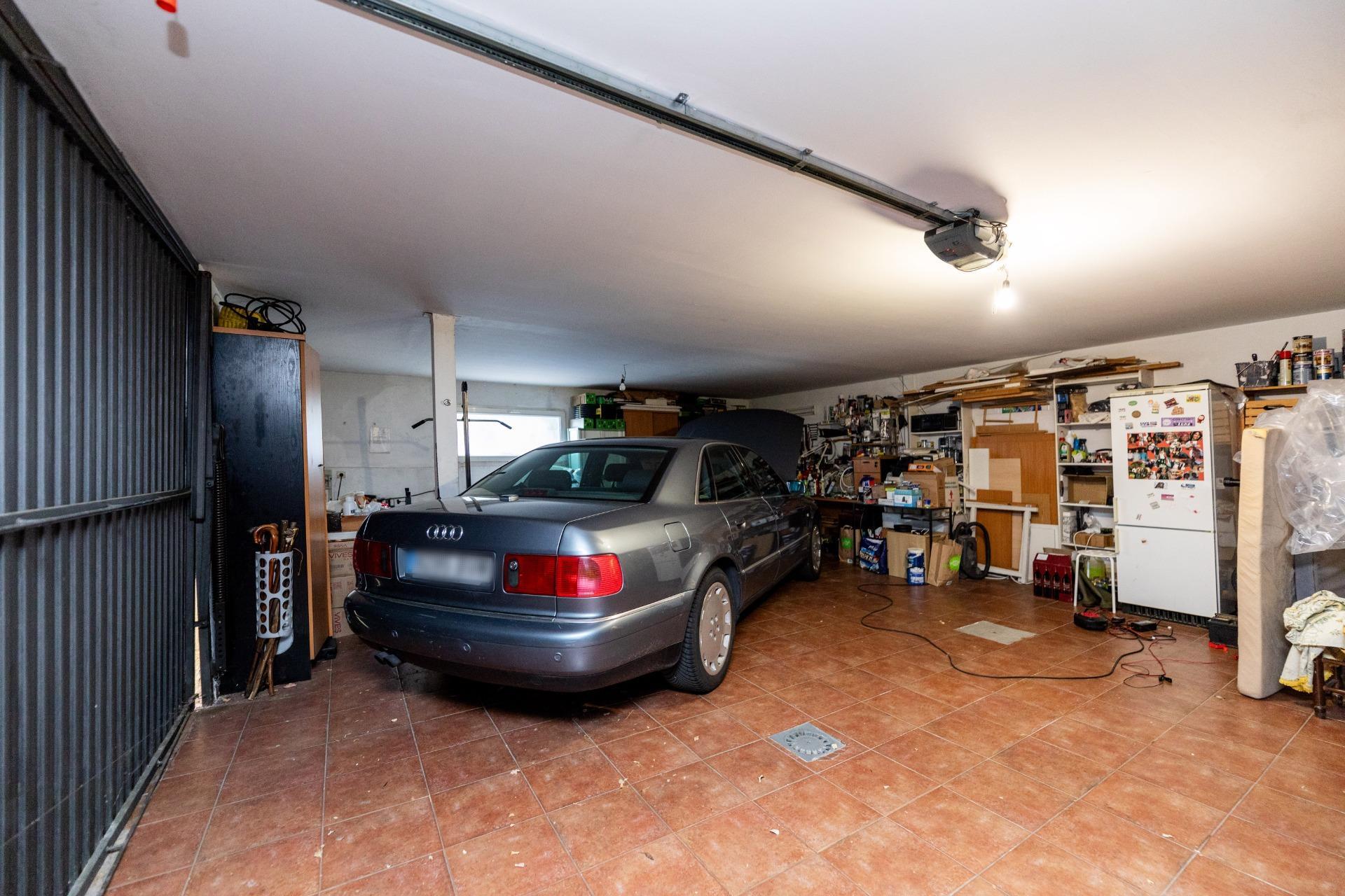 EXCLUSIVA VILLA EN LA BERZOSA