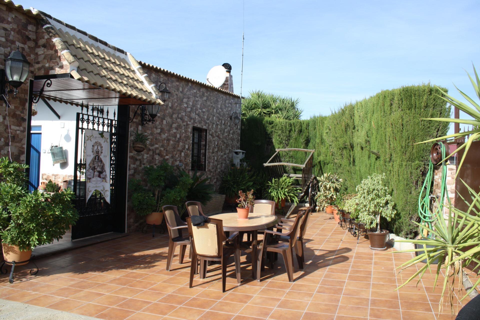 Villa in Carrion de los Cespedes