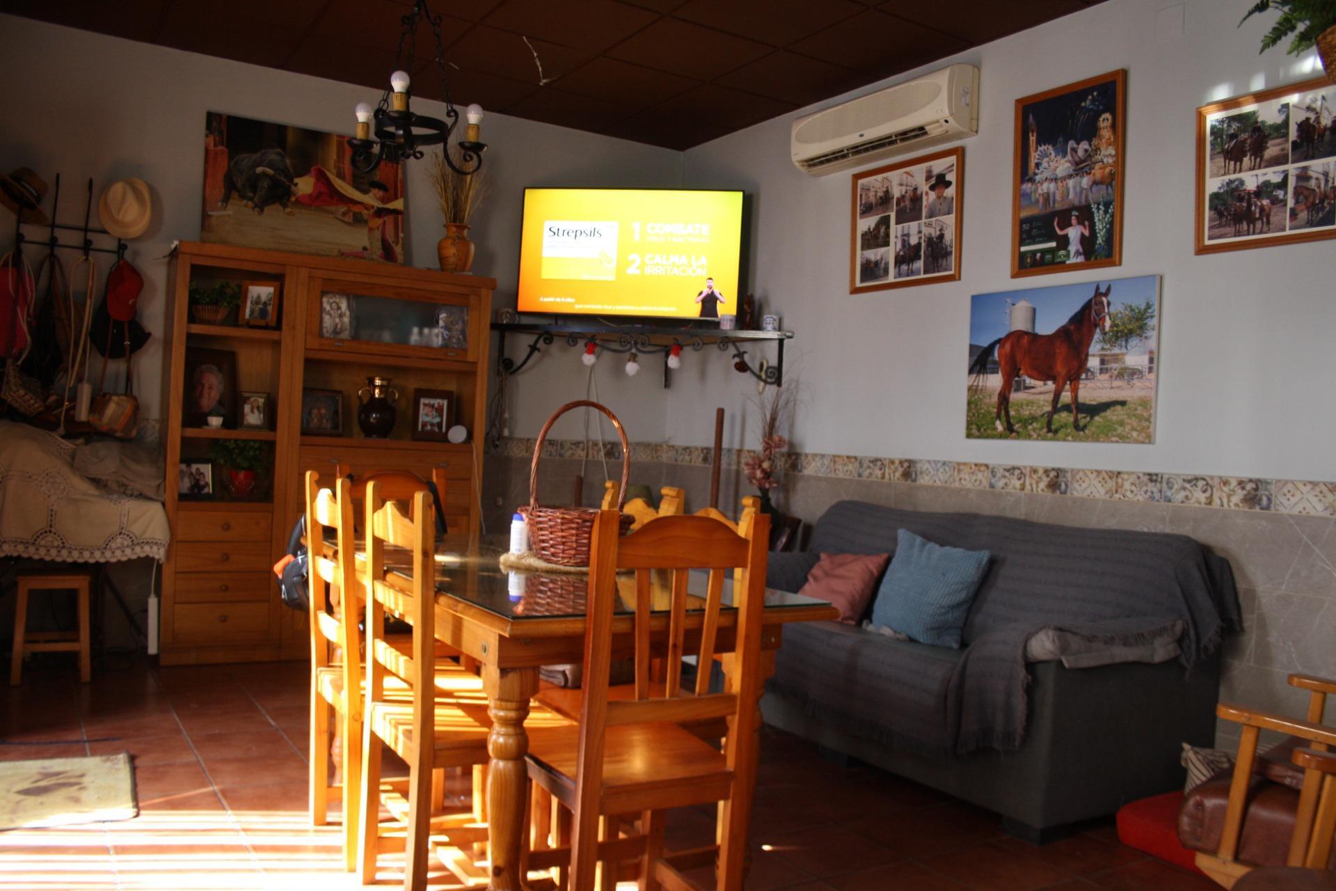 Villa in Carrion de los Cespedes