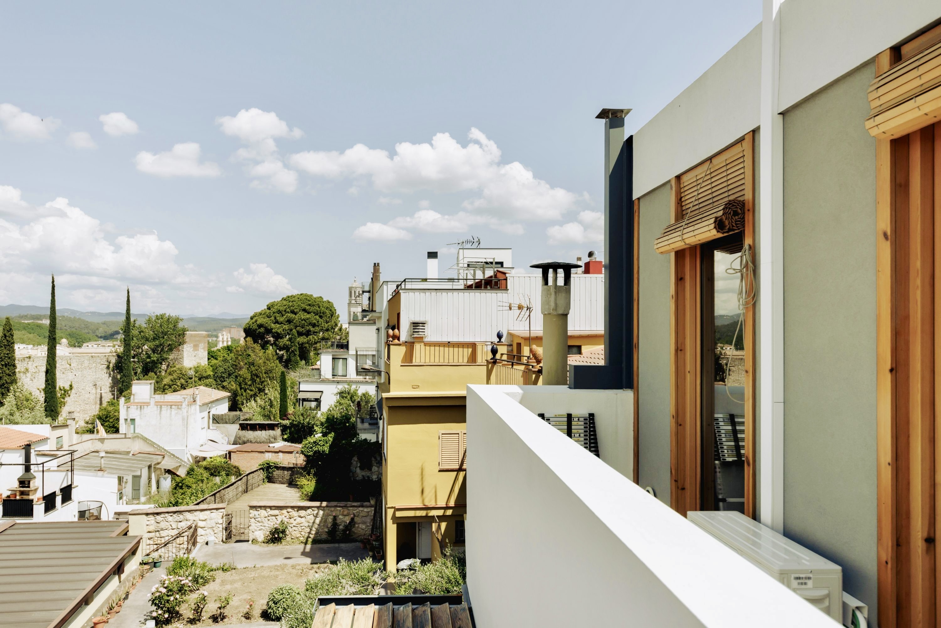 Casa moderna en el centro de Girona
