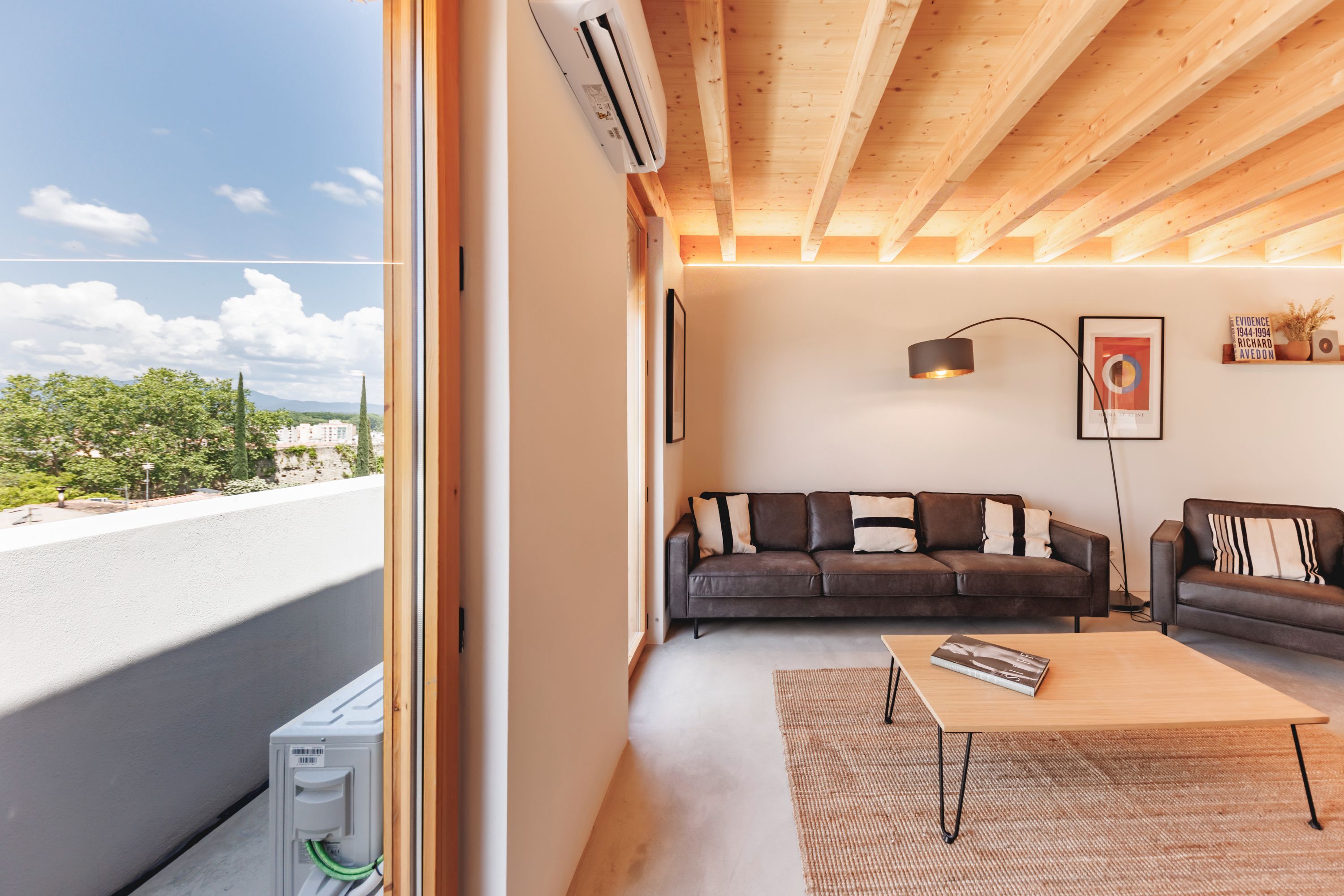 Casa moderna en el centro de Girona