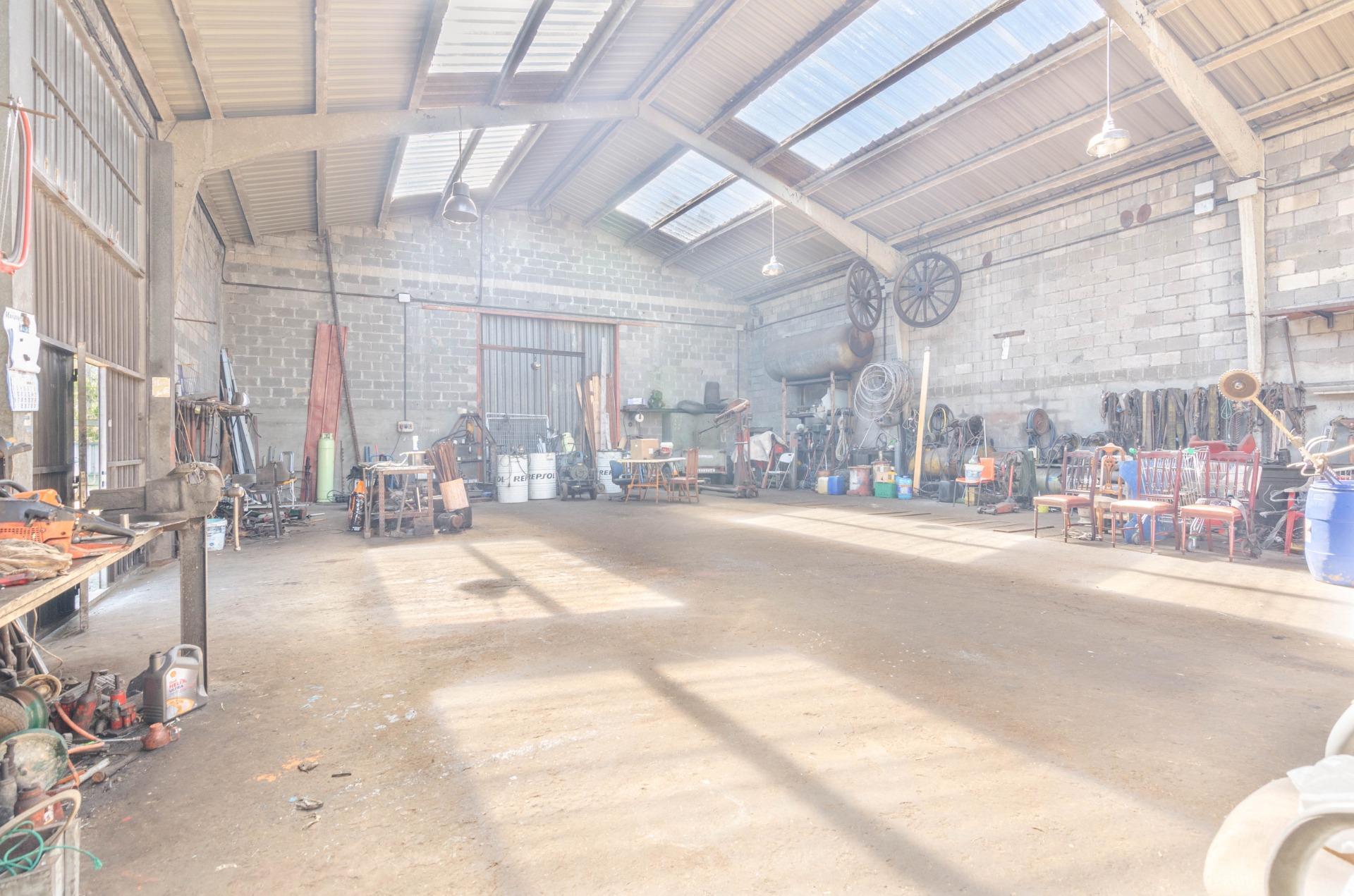 Naves-Venta-CarreÃ±o-1091367-Foto-5