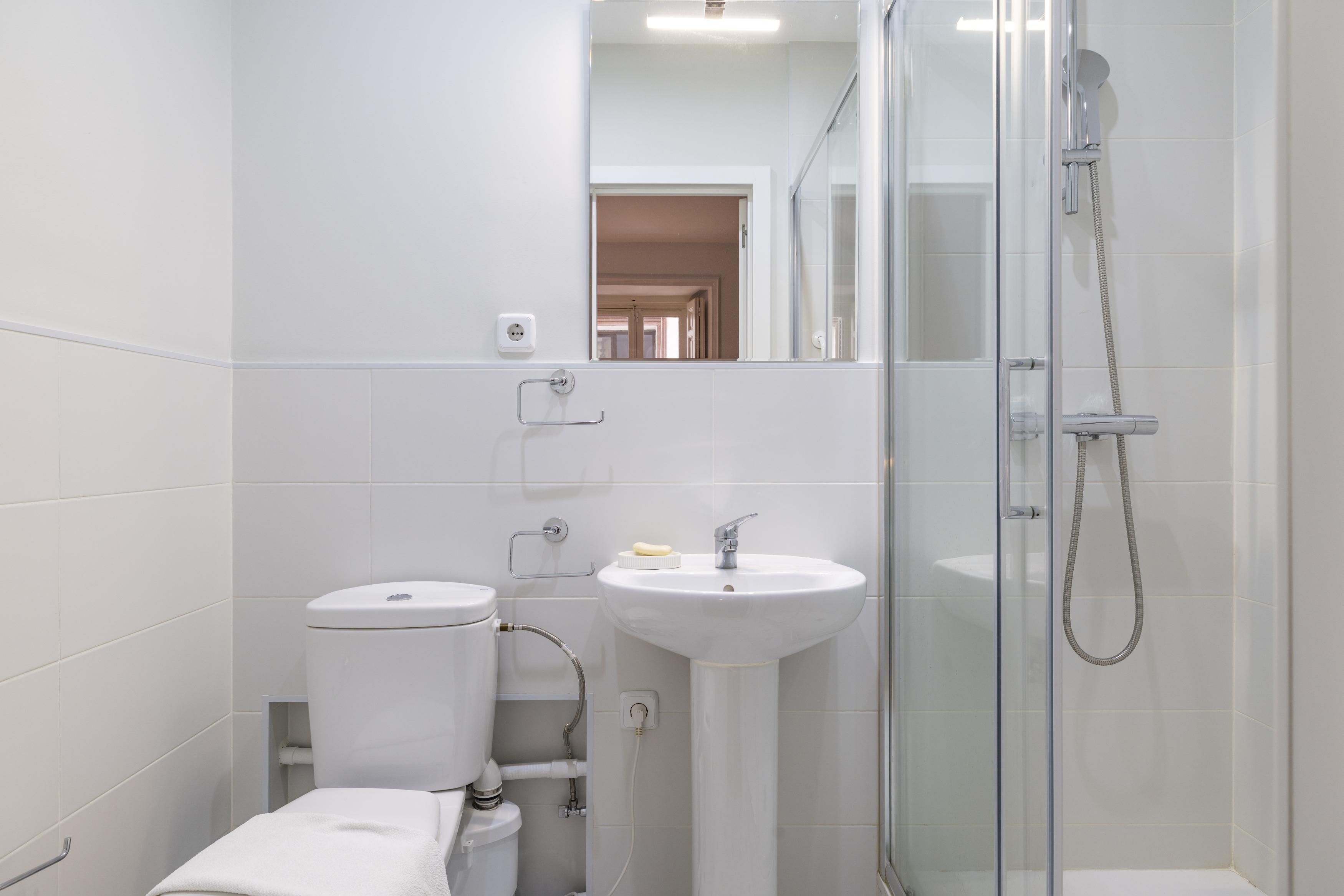 Piso con vistas a la Catedral de San Isidro.