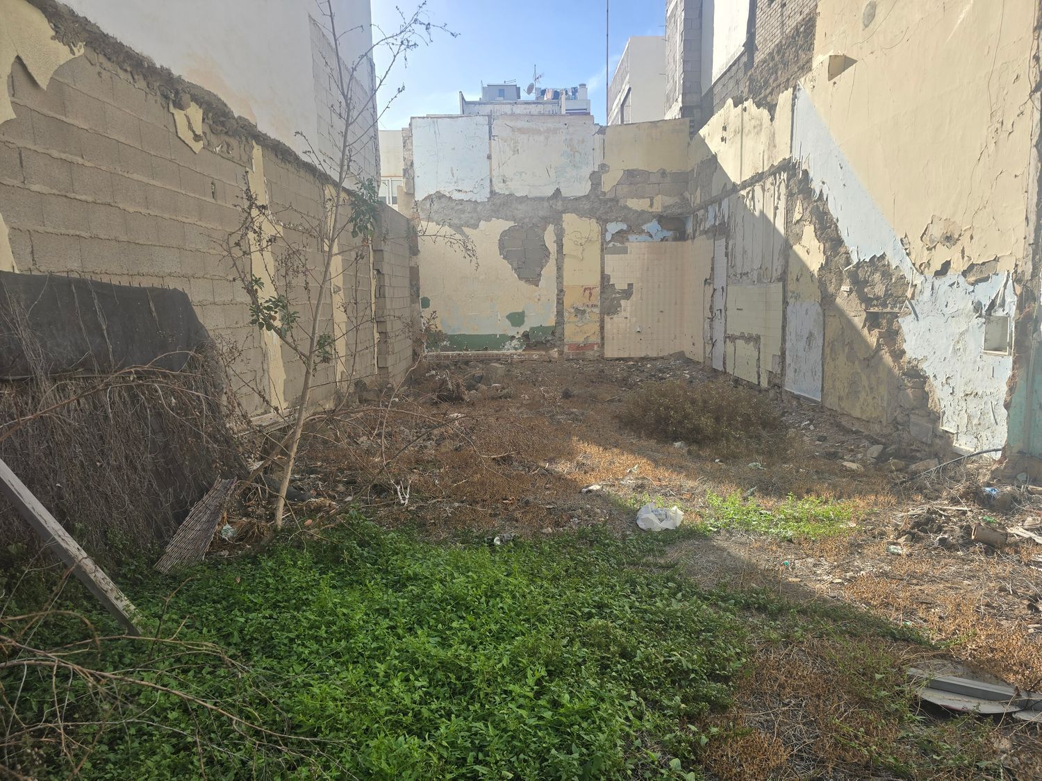 Fincas y solares-Venta-1976055