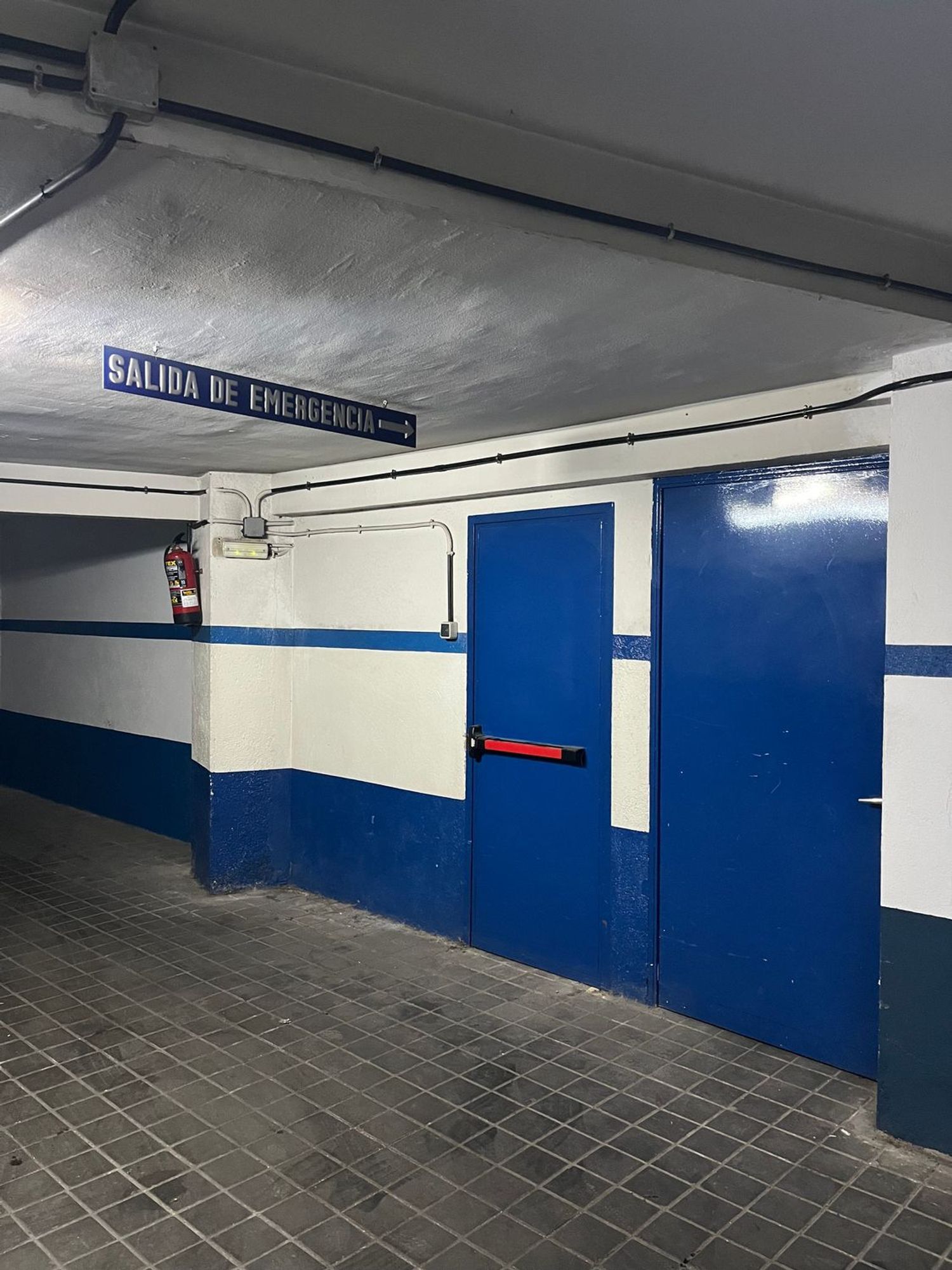 Garajes-Venta-Madrid-1976124-Foto-17