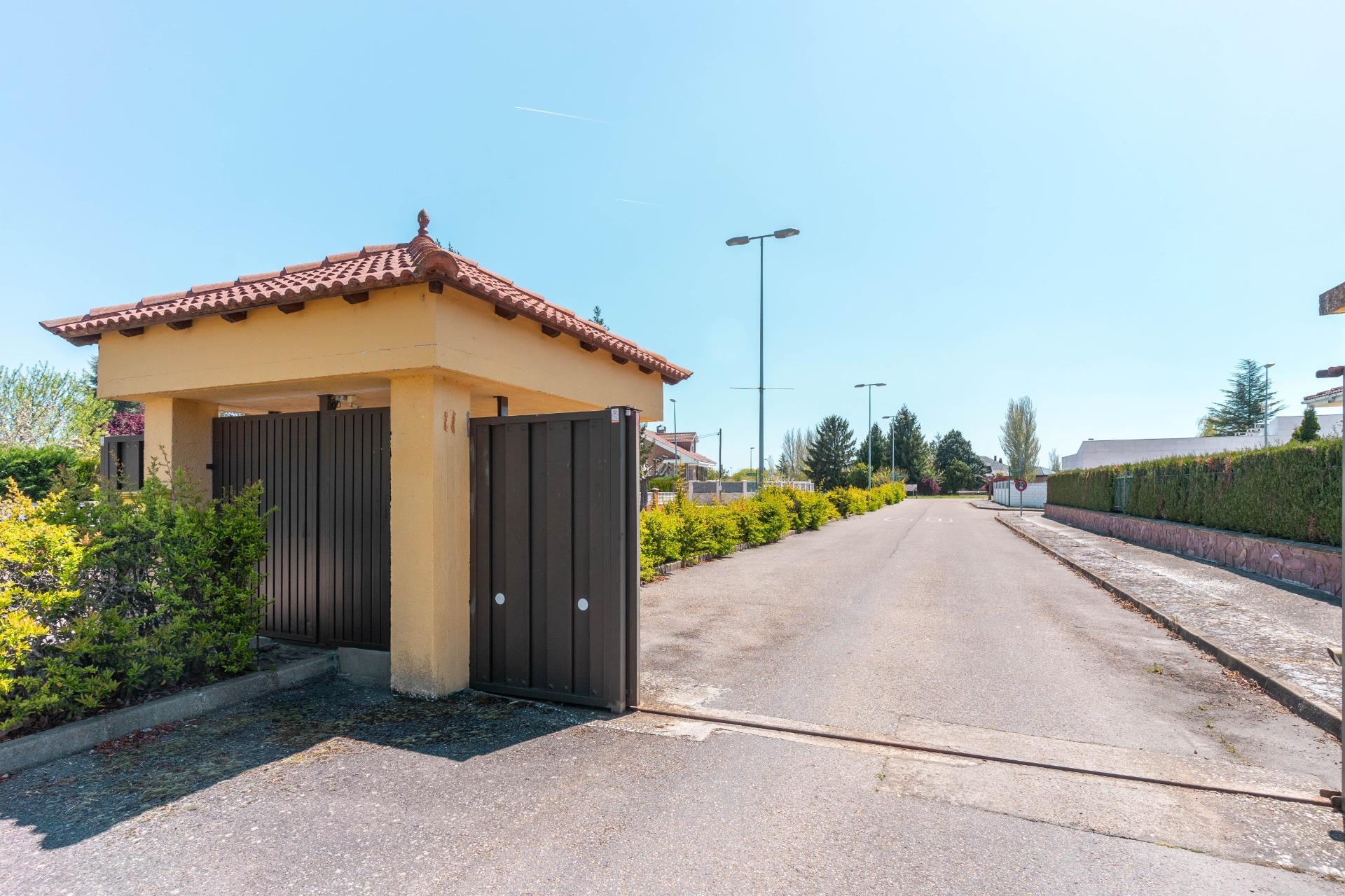 Pisos-Venta-Mansilla de las Mulas-1722862-Foto-44