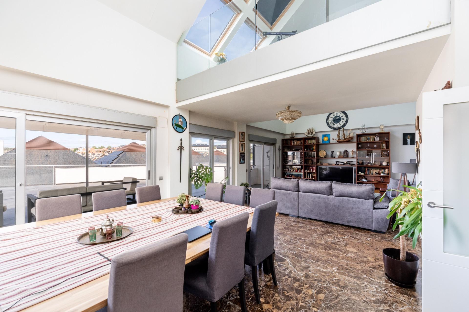 EXCLUSIVO CHALET DE LUJO EN TORRELODONES