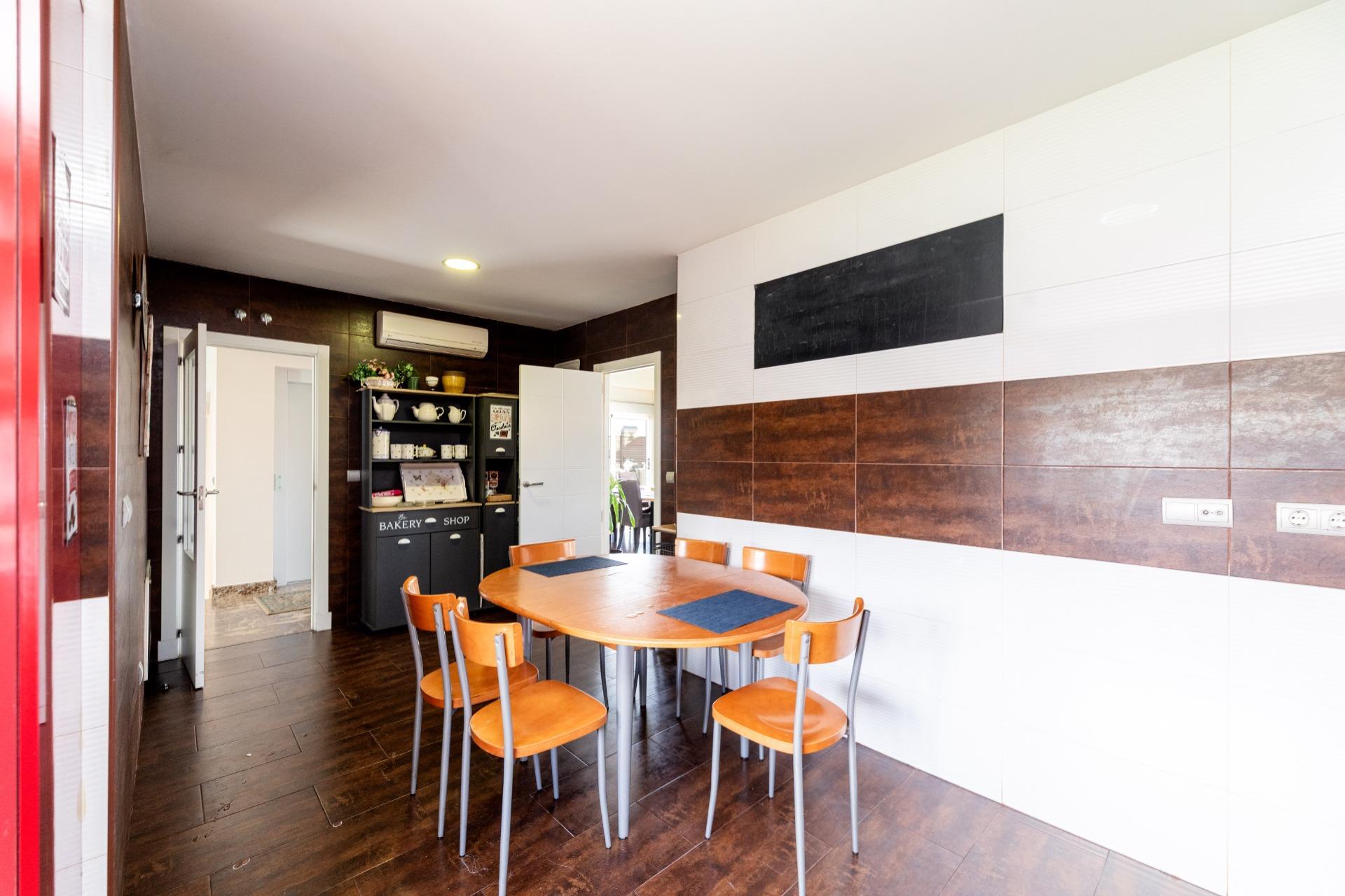 EXCLUSIVO CHALET DE LUJO EN TORRELODONES