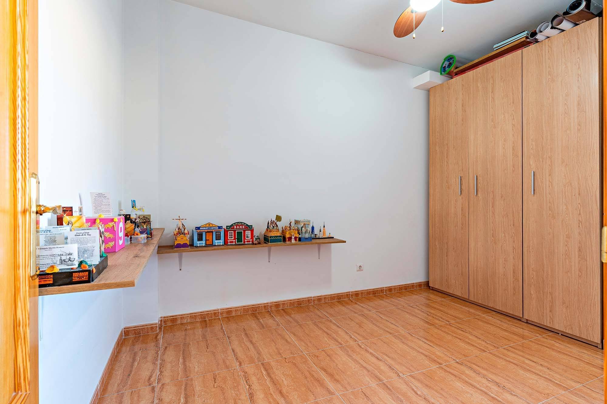 Pisos-Alquiler-DalÃ­as-1976712-Foto-3