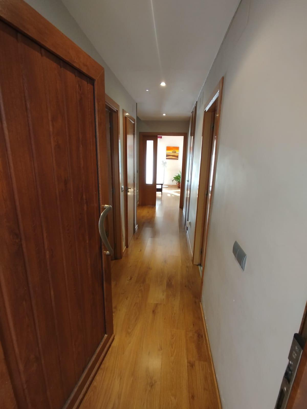 ¡OPORTUNIDAD CHALET ADOSADO EN TITULCIA!