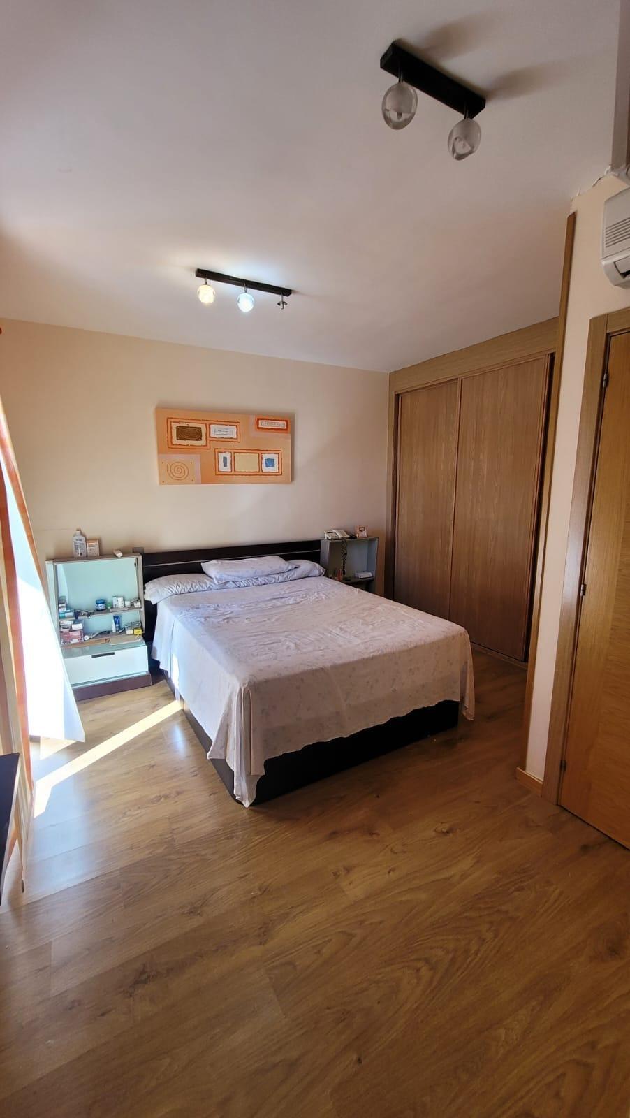 ¡OPORTUNIDAD CHALET ADOSADO EN TITULCIA!