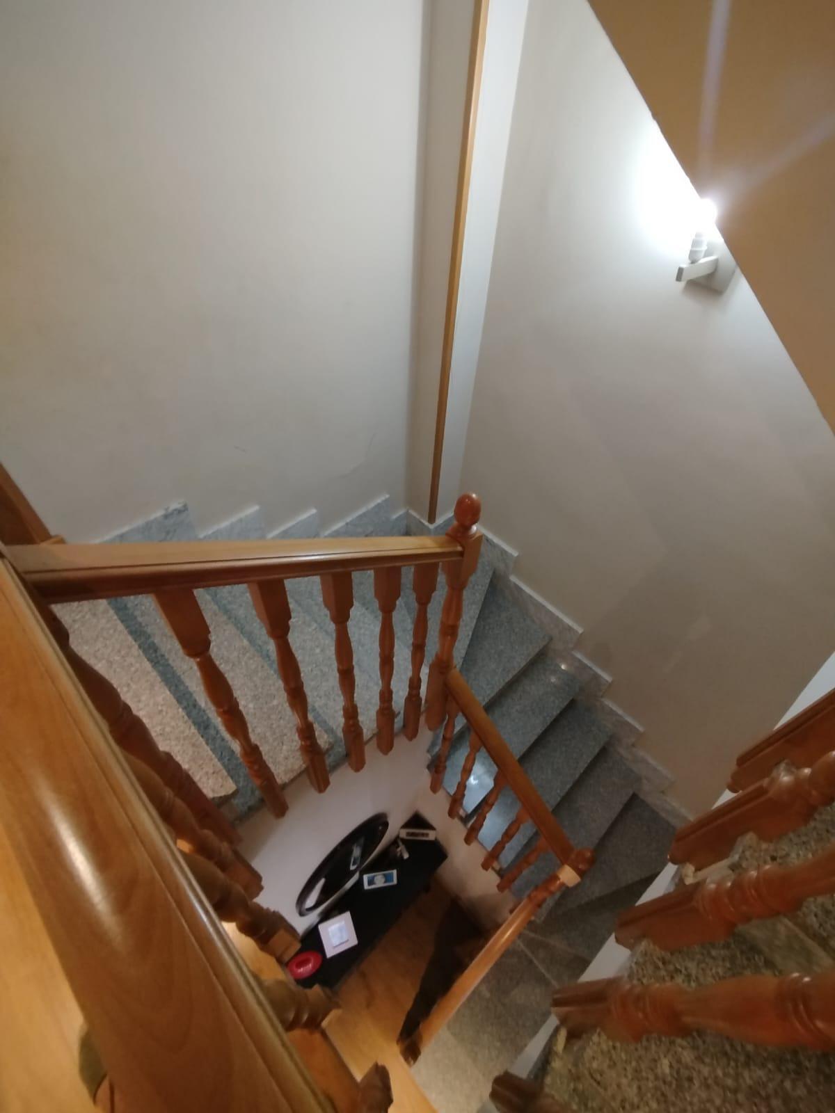 ¡OPORTUNIDAD CHALET ADOSADO EN TITULCIA!