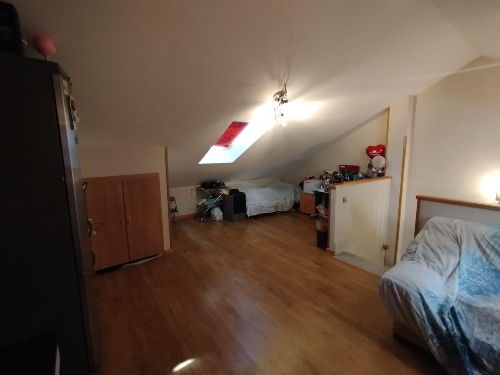 ¡OPORTUNIDAD CHALET ADOSADO EN TITULCIA!