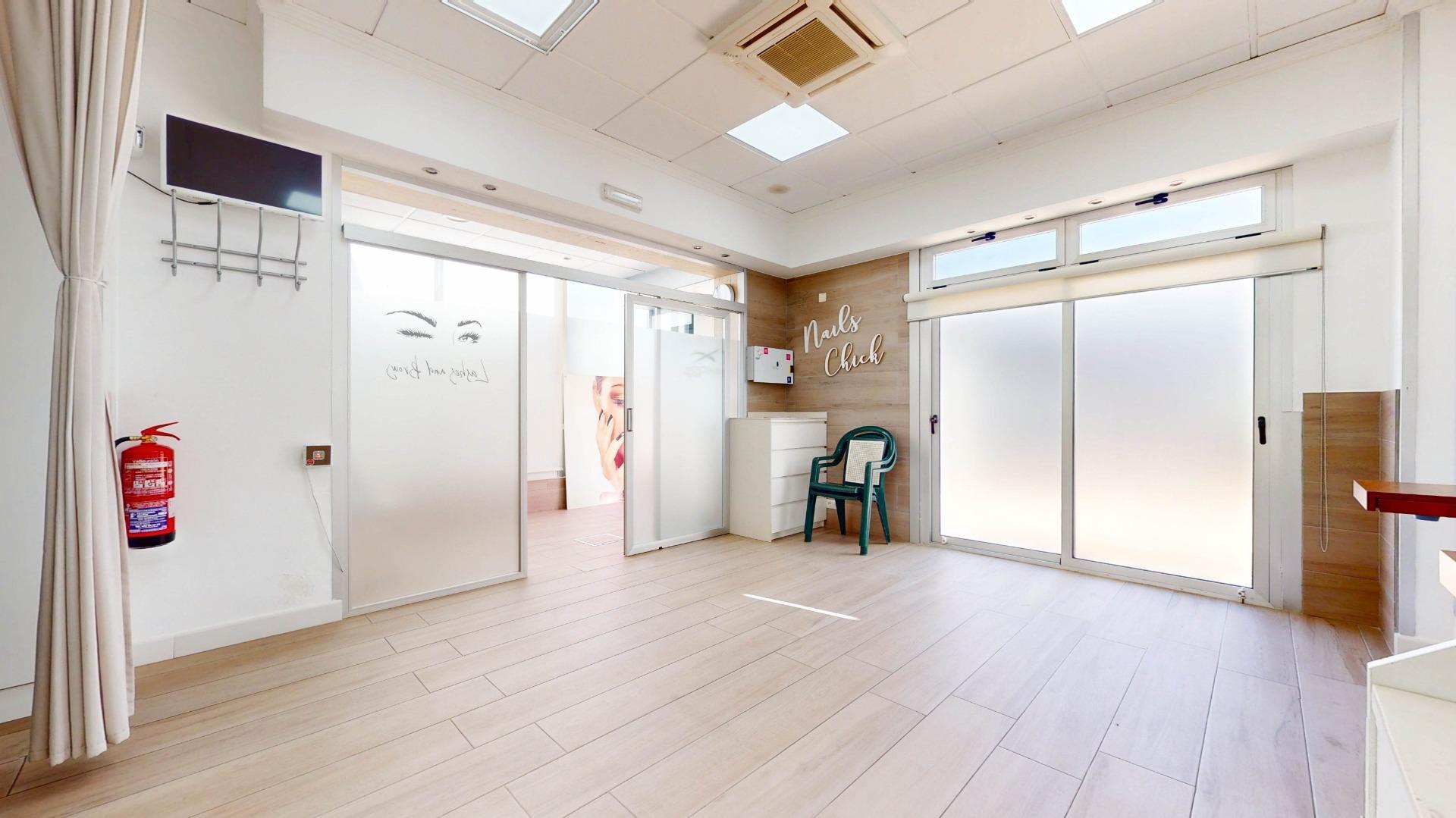 Negocios-Venta-Roquetas de Mar-1977729-Foto-3