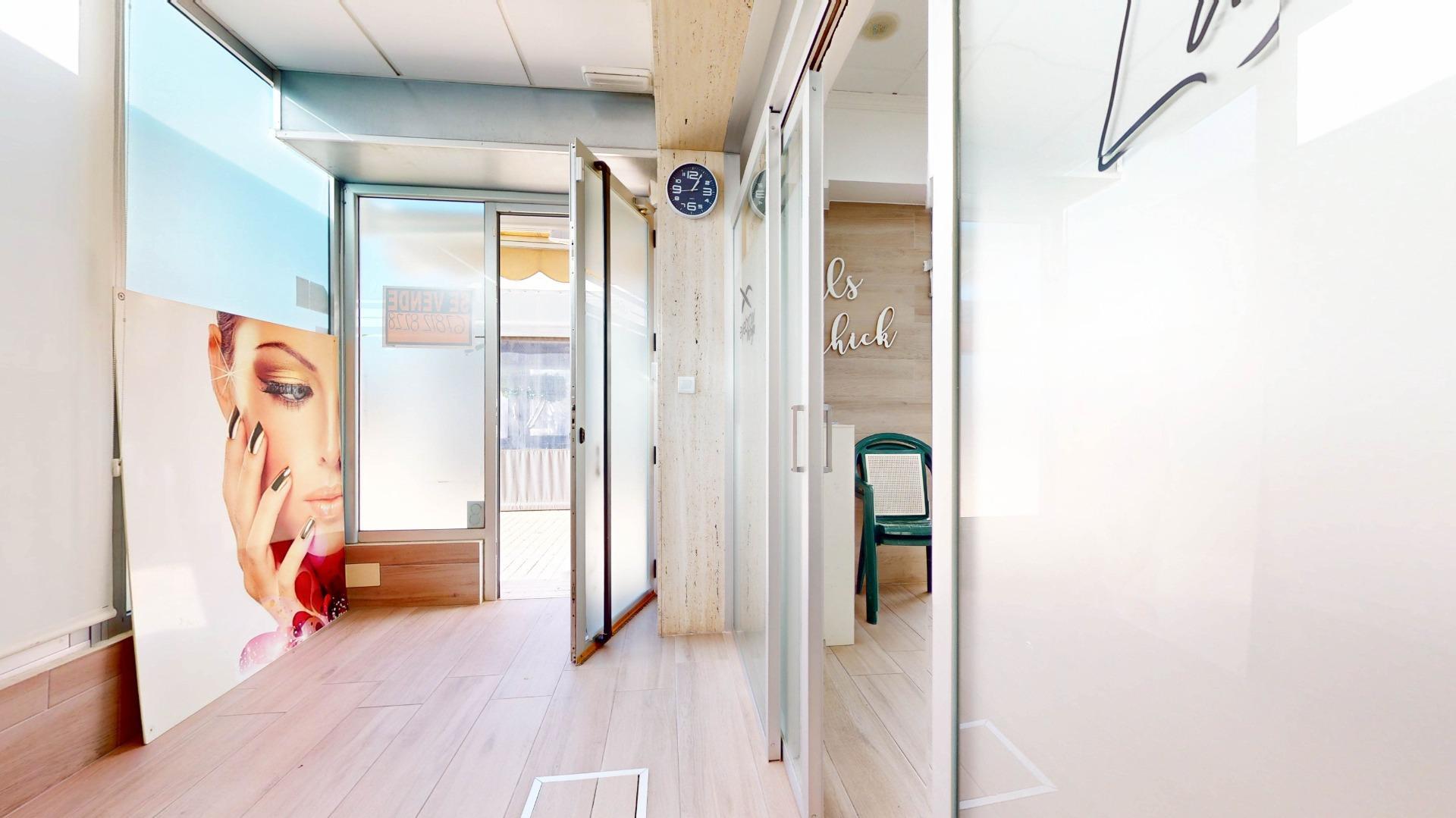 Negocios-Venta-Roquetas de Mar-1977729-Foto-15