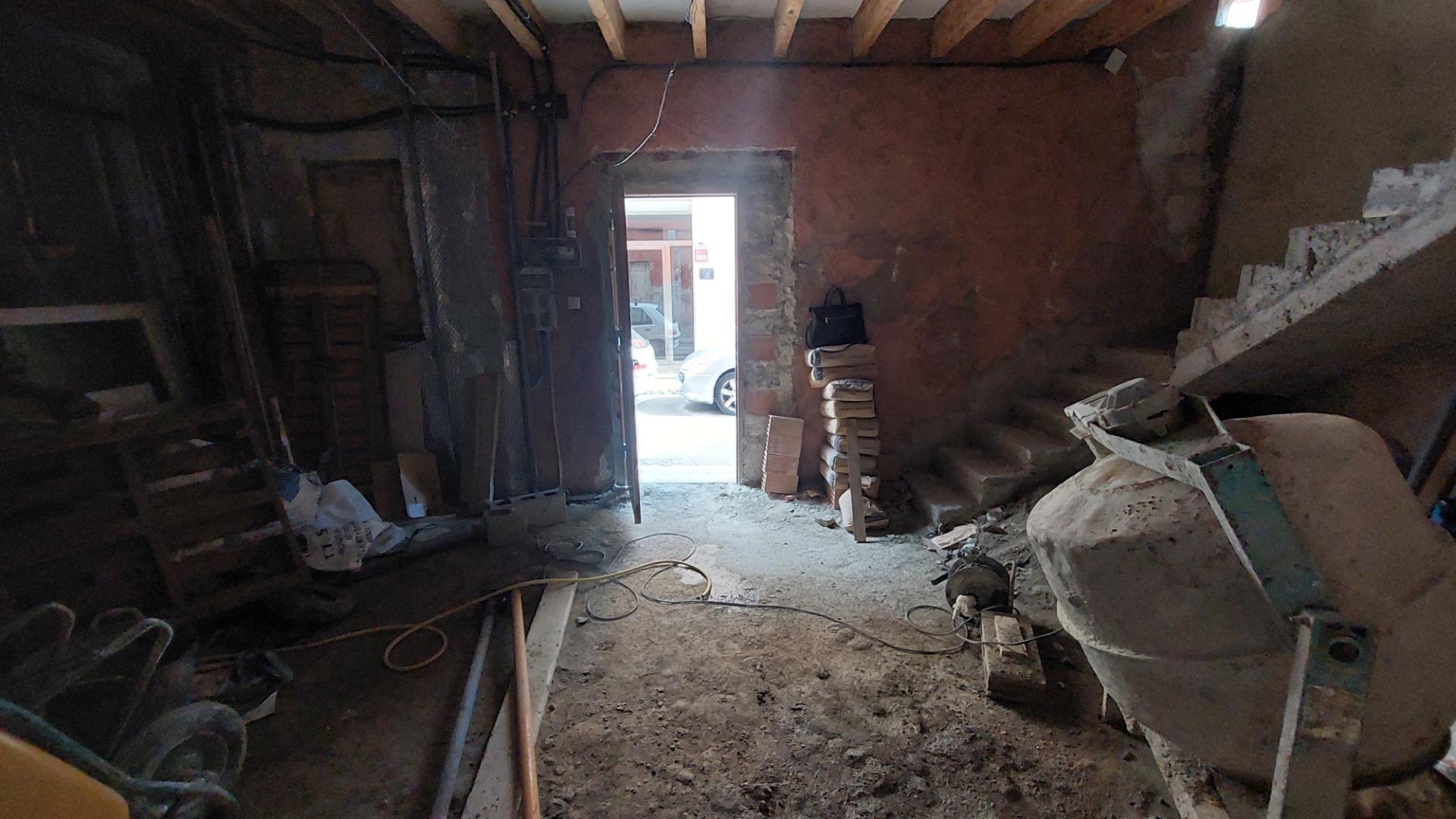 Dúplex en reforma con terraza y semi techo libre en el centro de Manacor