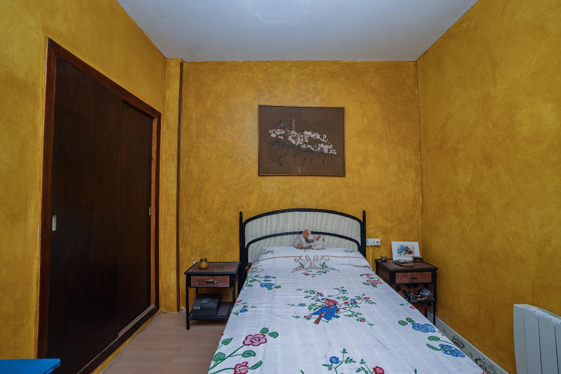 Amplio piso con jacuzzi y terraza en el centro de Vergel