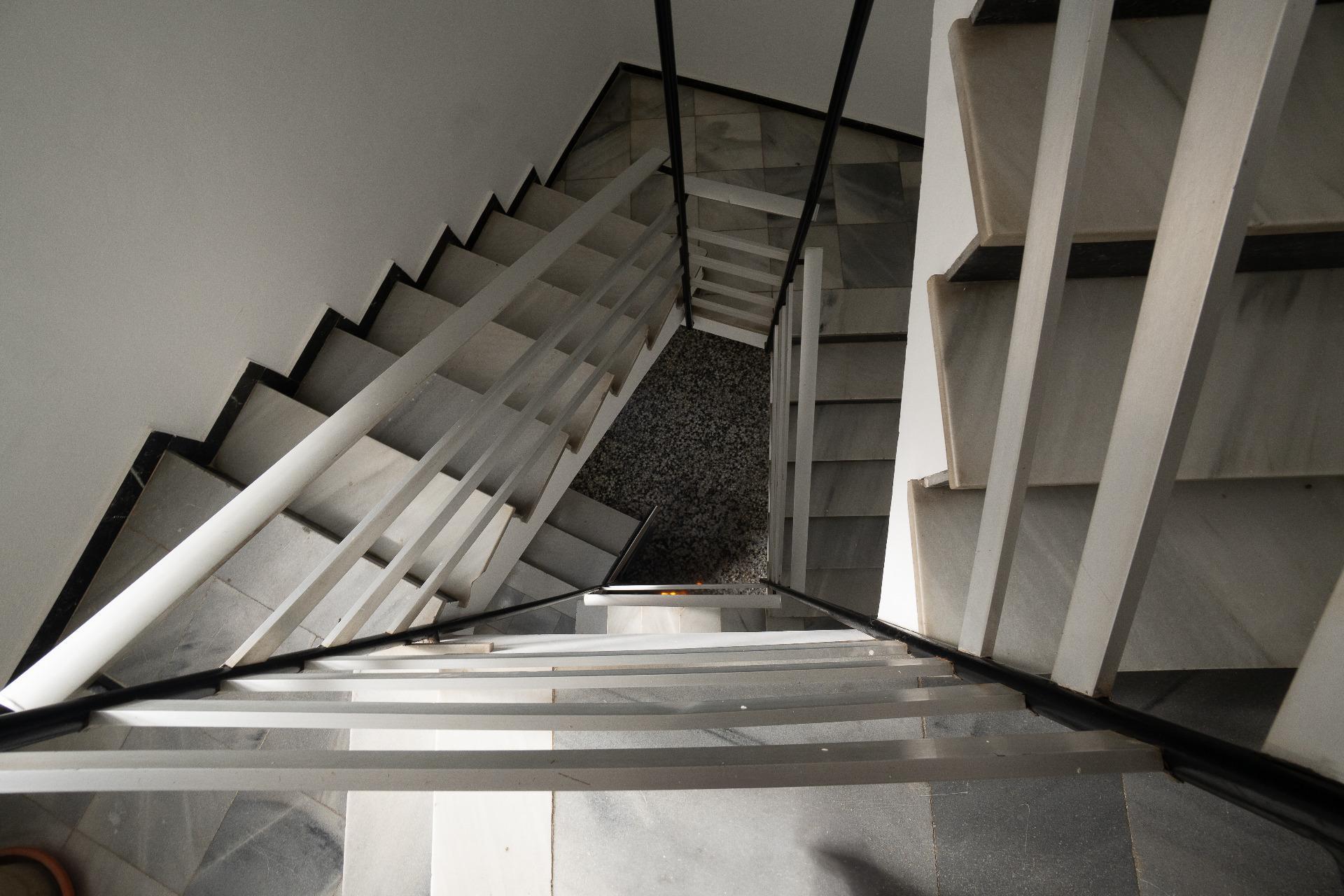 Amplio piso con jacuzzi y terraza en el centro de Vergel